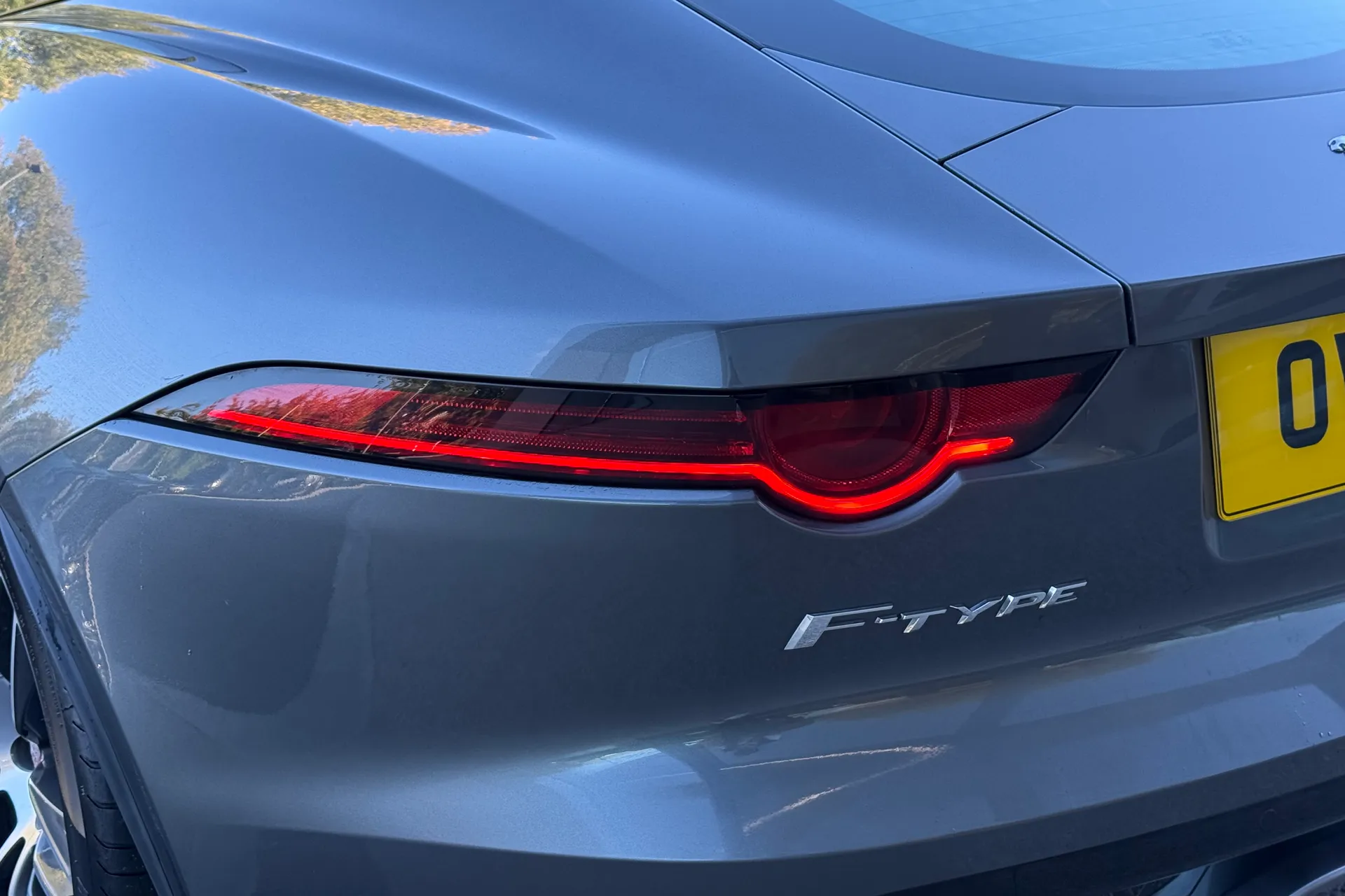 Jaguar F-TYPE thumbnail image number 51