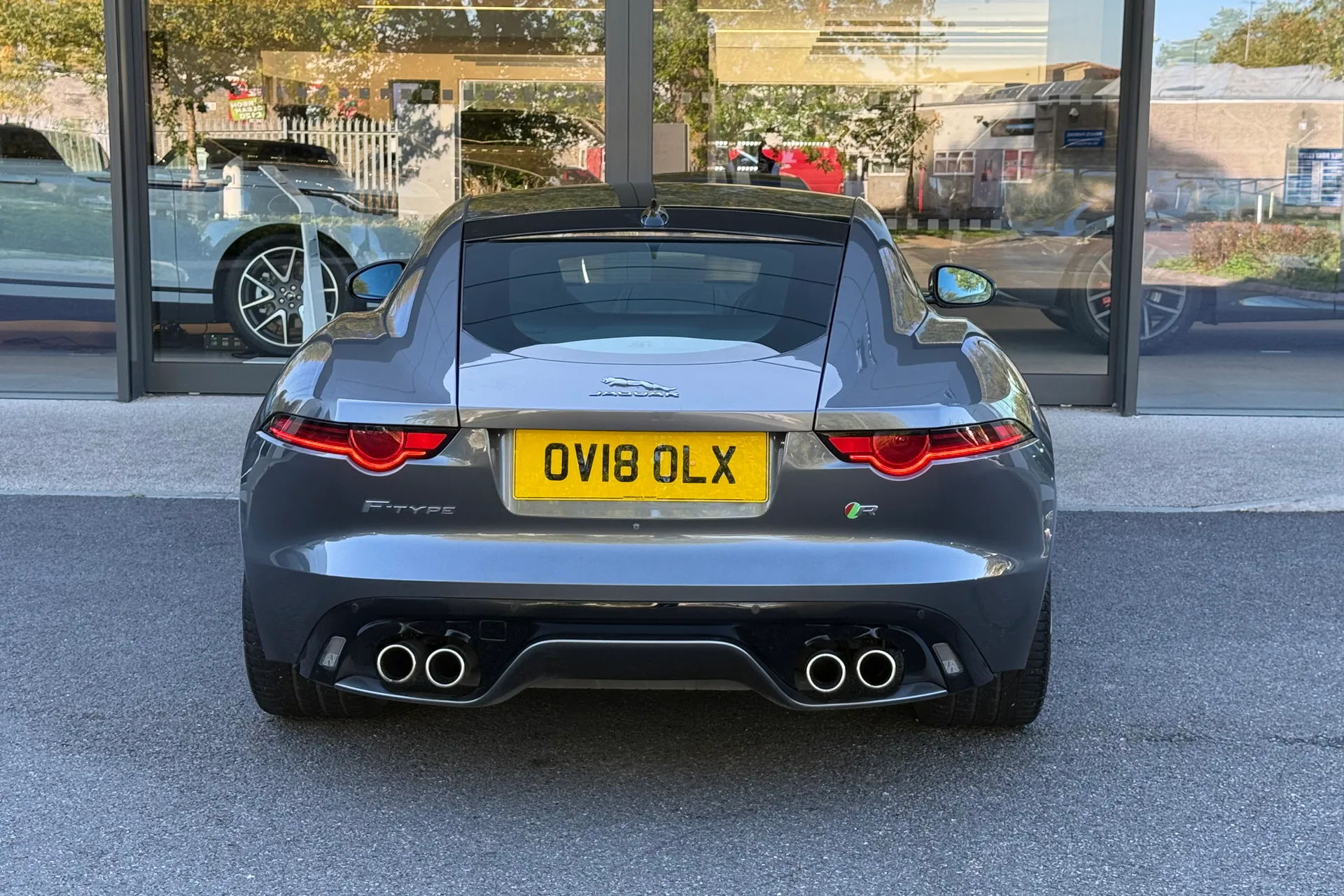 Jaguar F-TYPE thumbnail image number 7