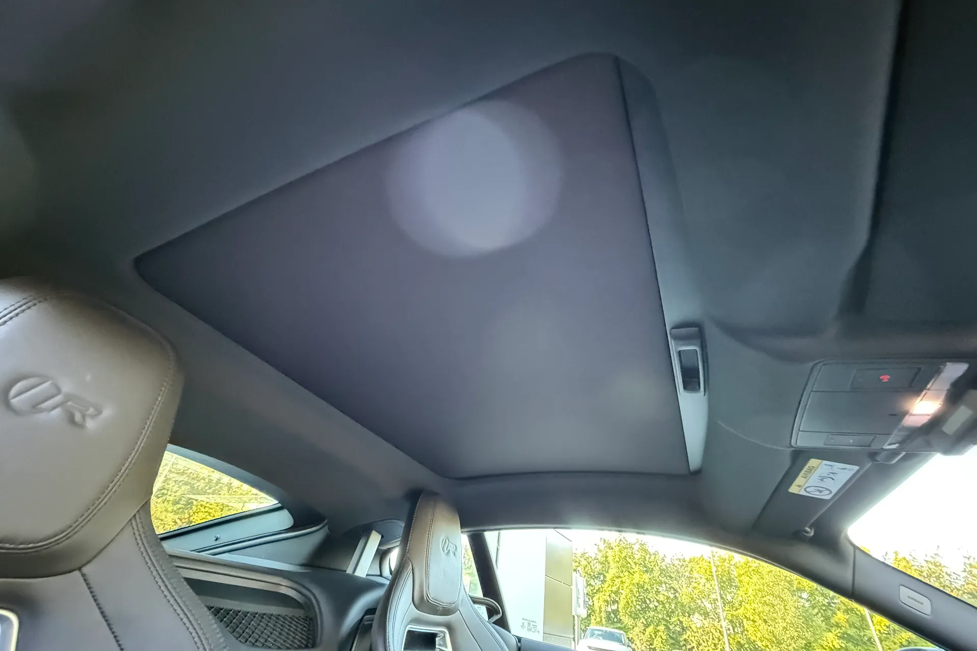 Jaguar F-TYPE thumbnail image number 35