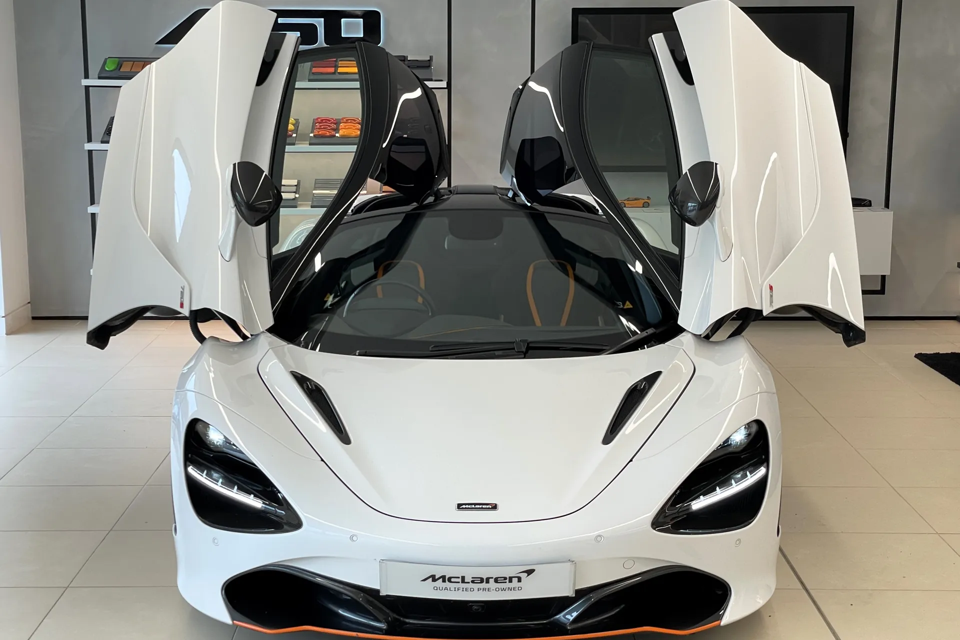 McLaren 720 thumbnail image number 5