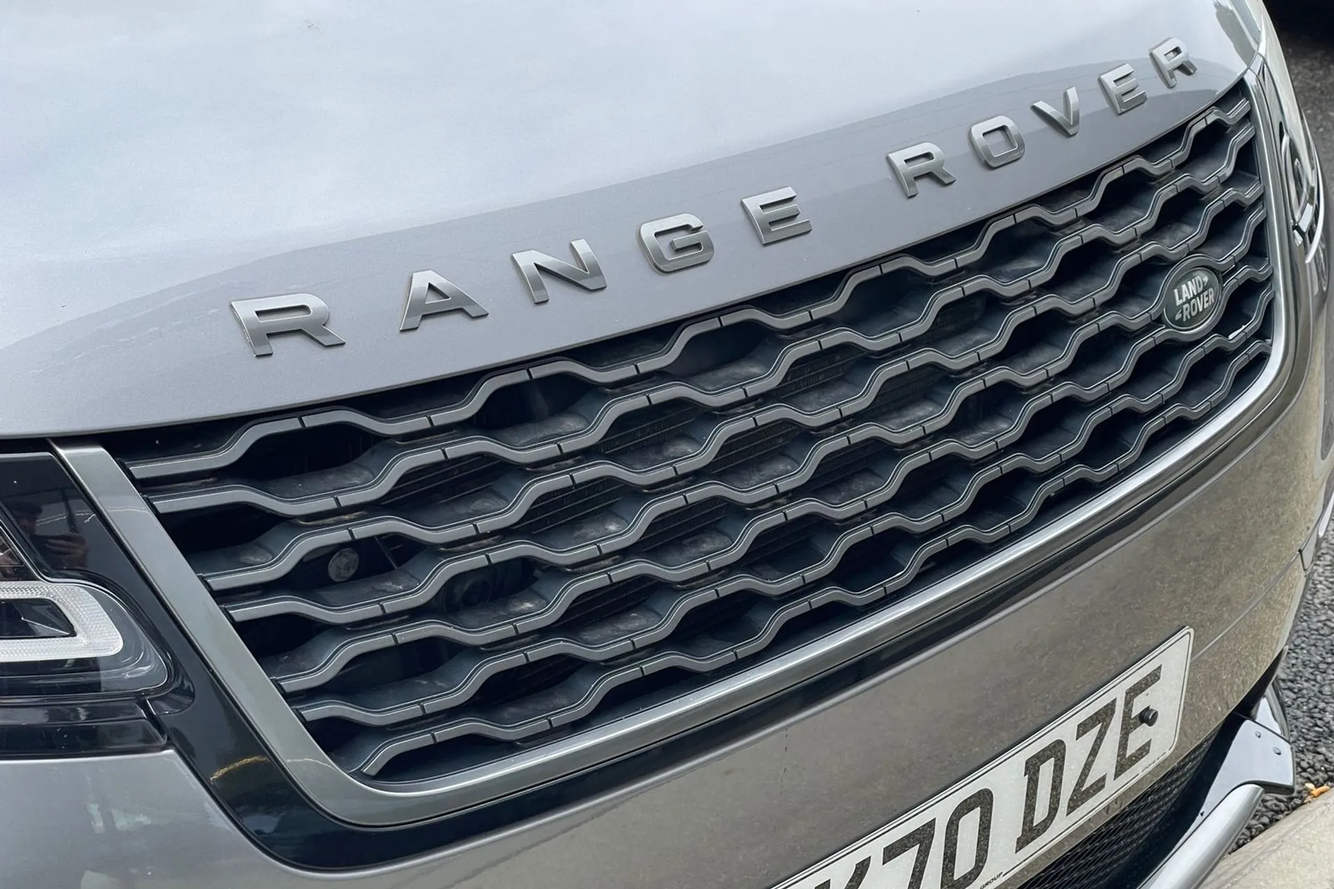 LAND ROVER RANGE ROVER VELAR thumbnail image number 60