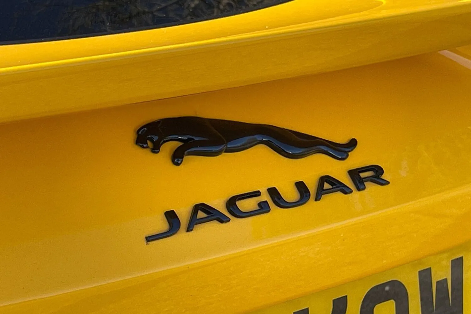 Jaguar F-TYPE thumbnail image number 29