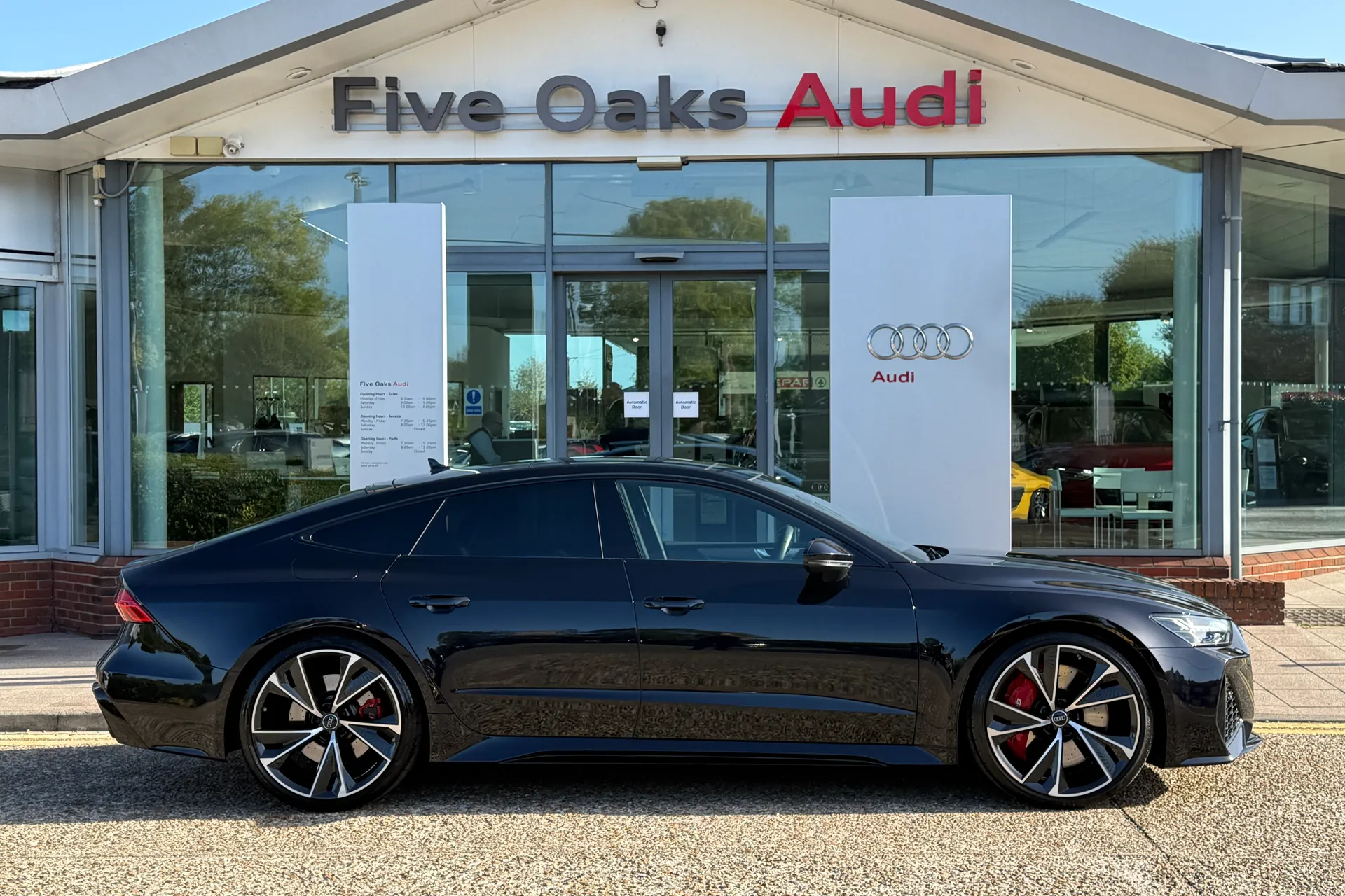 Audi RS 7 thumbnail image number 2