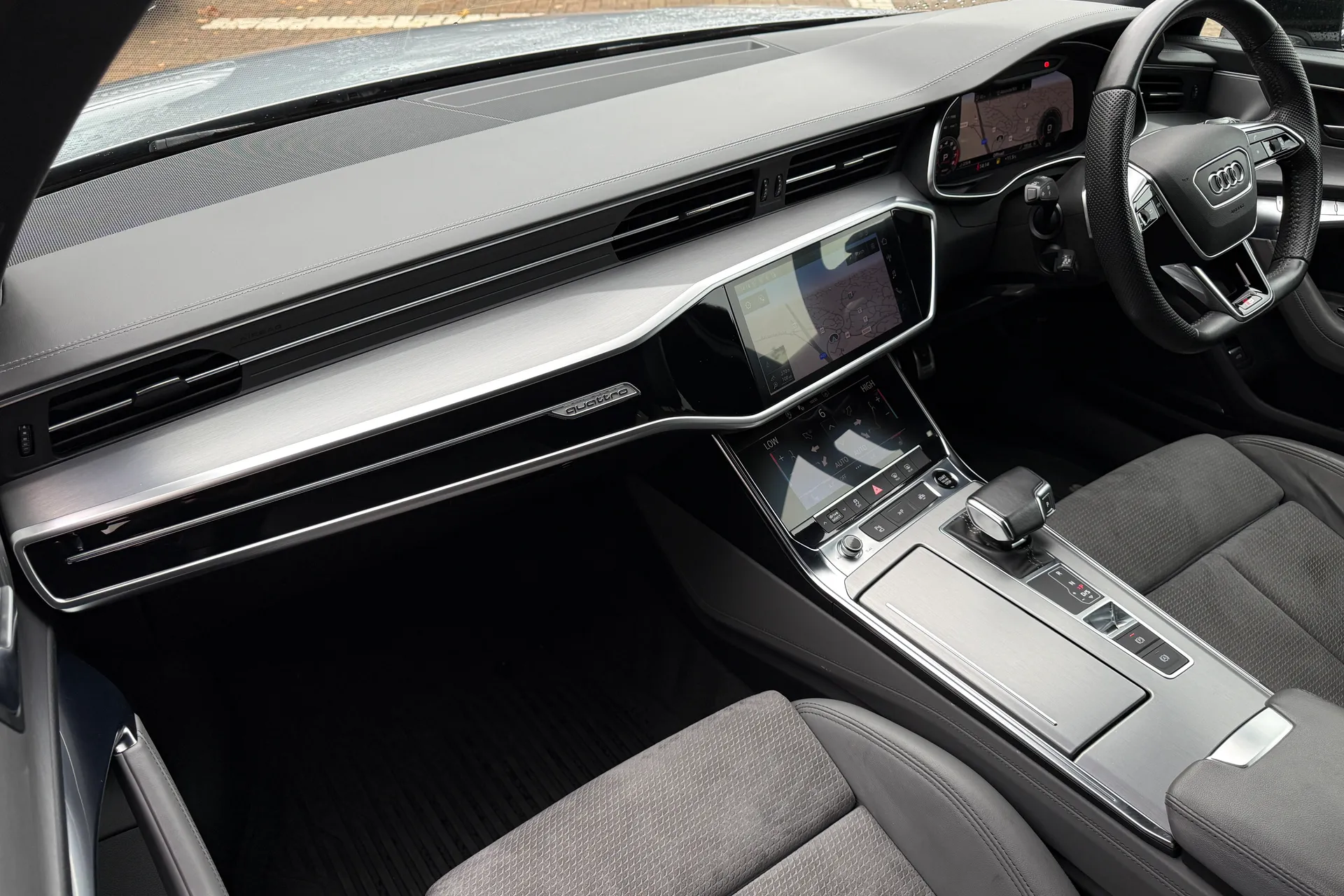 Audi A6 thumbnail image number 15