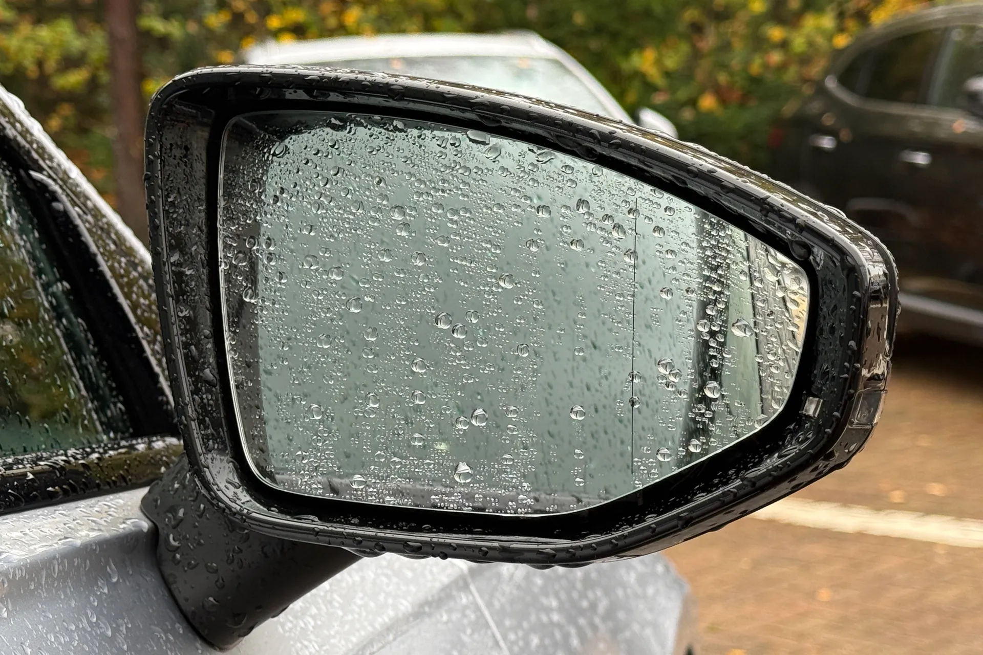 Audi A6 thumbnail image number 32