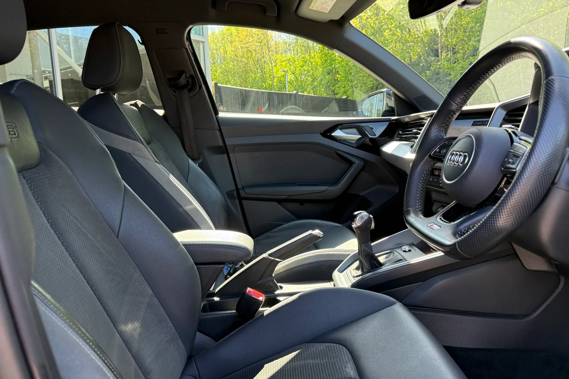 Audi A1 thumbnail image number 35