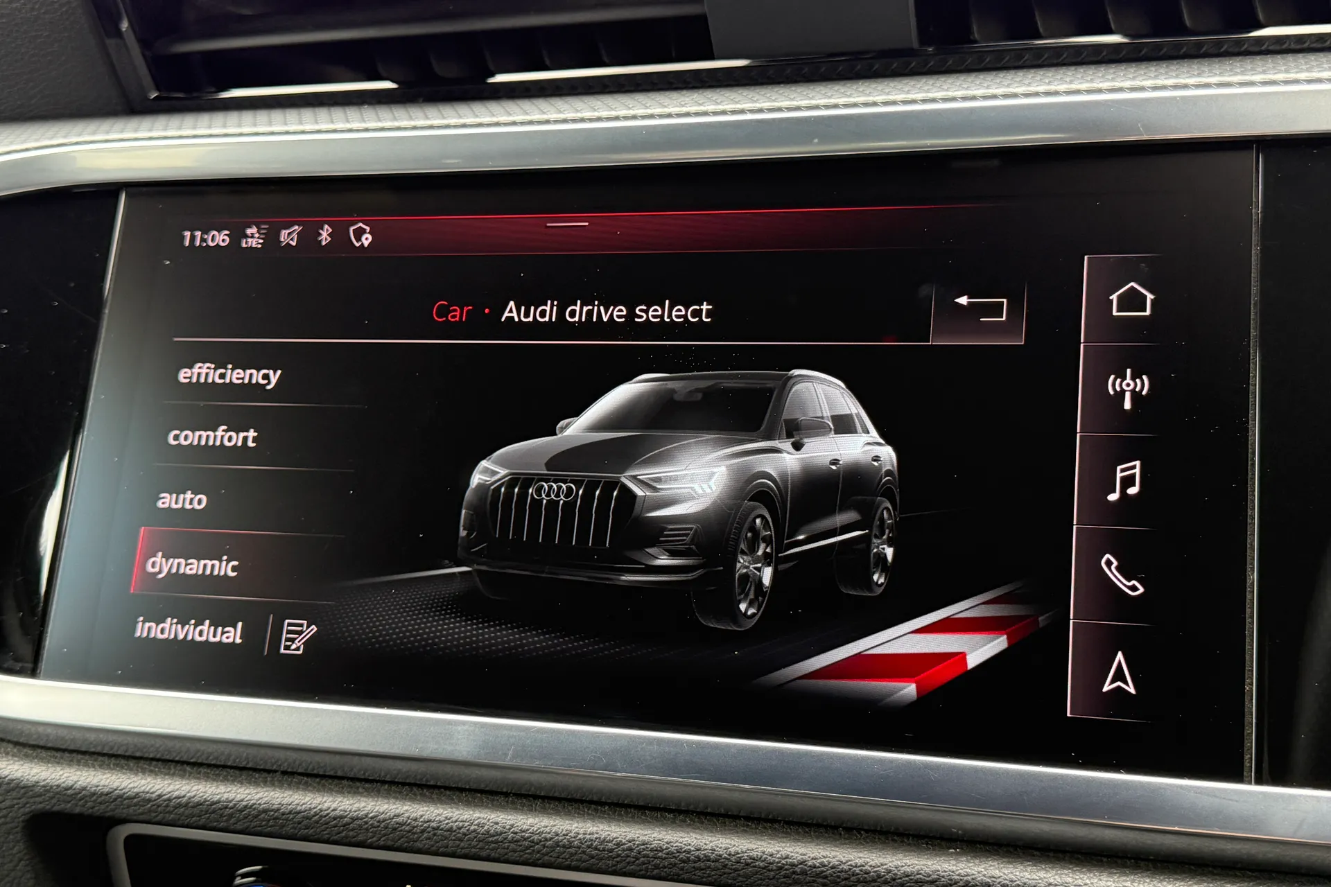 Audi Q3 thumbnail image number 8