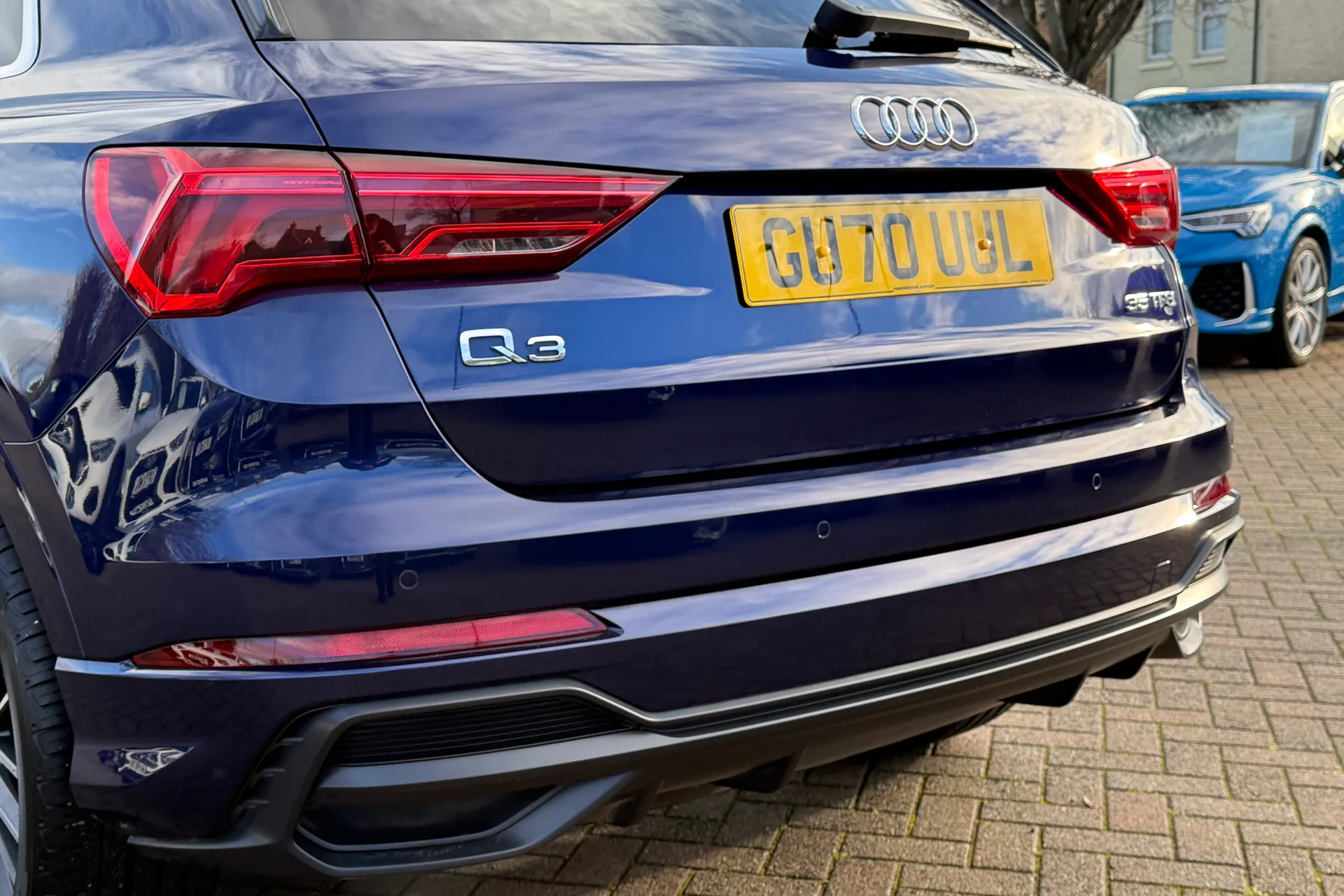 Audi Q3 thumbnail image number 46