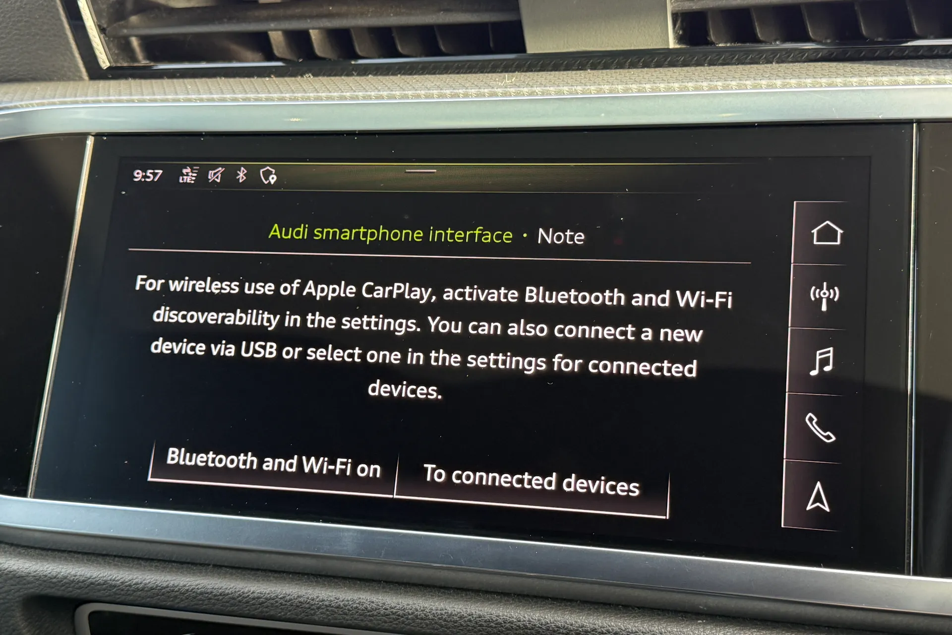 Audi Q3 thumbnail image number 10