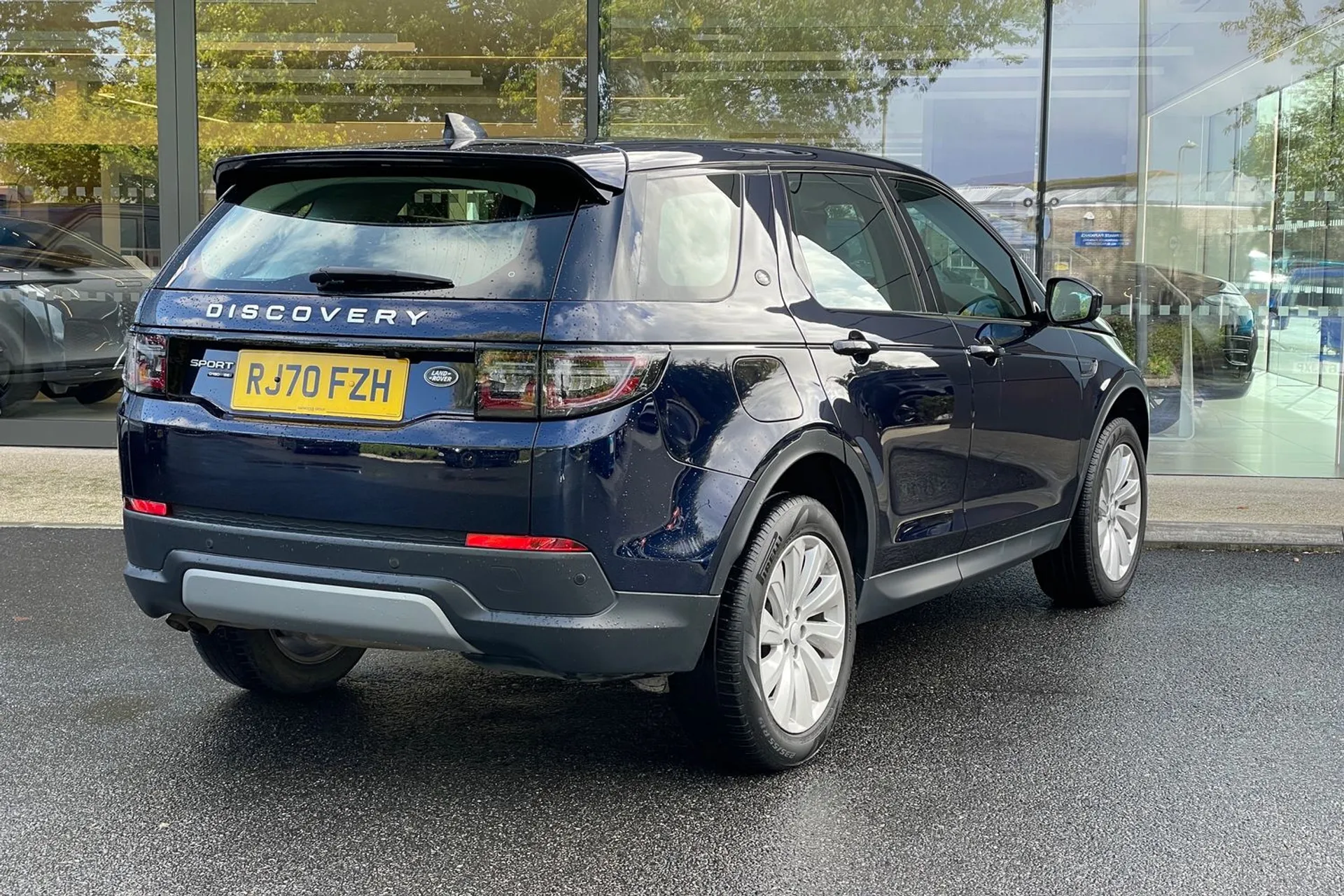 LAND ROVER DISCOVERY SPORT thumbnail image number 7