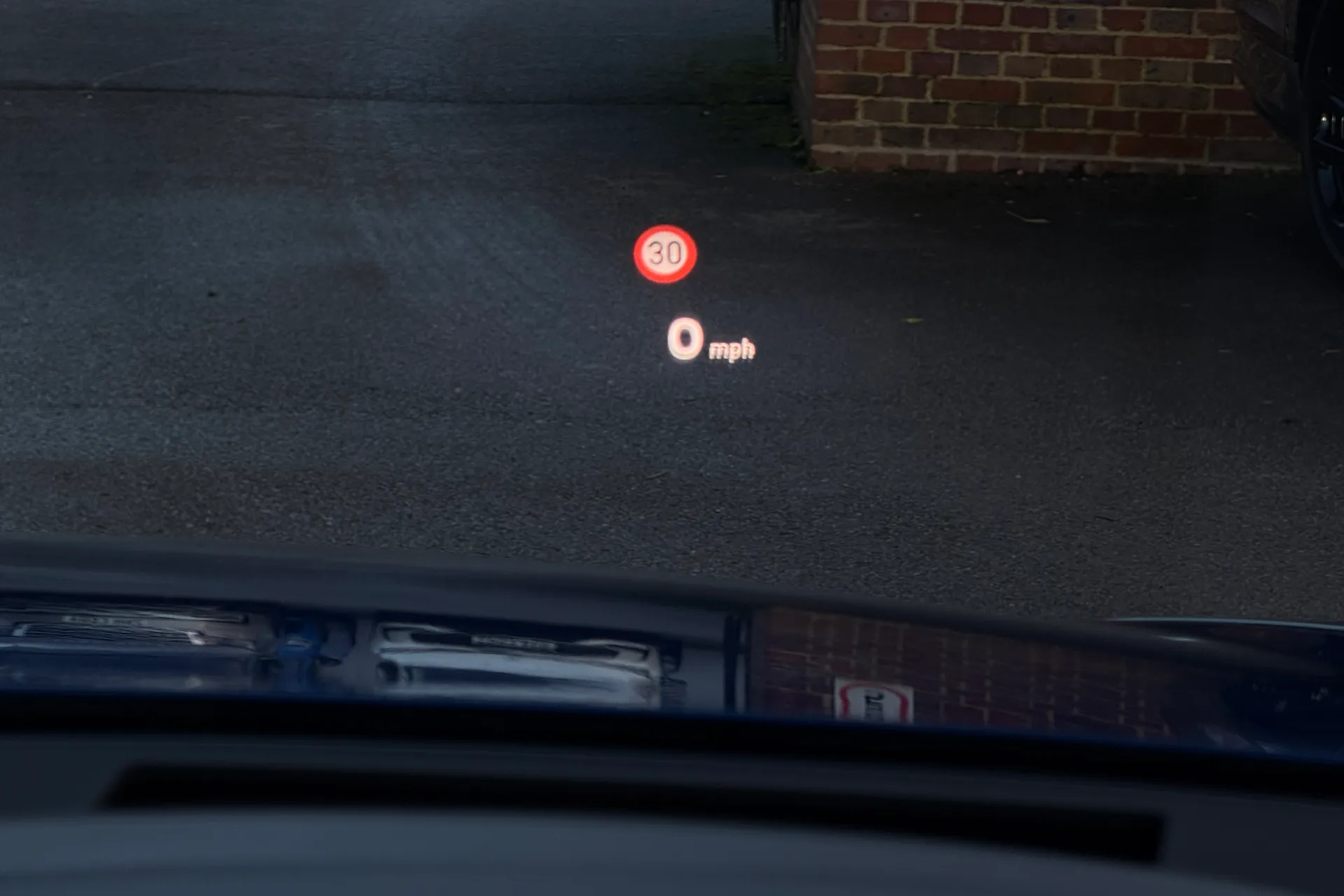 Bentley BENTAYGA thumbnail image number 21