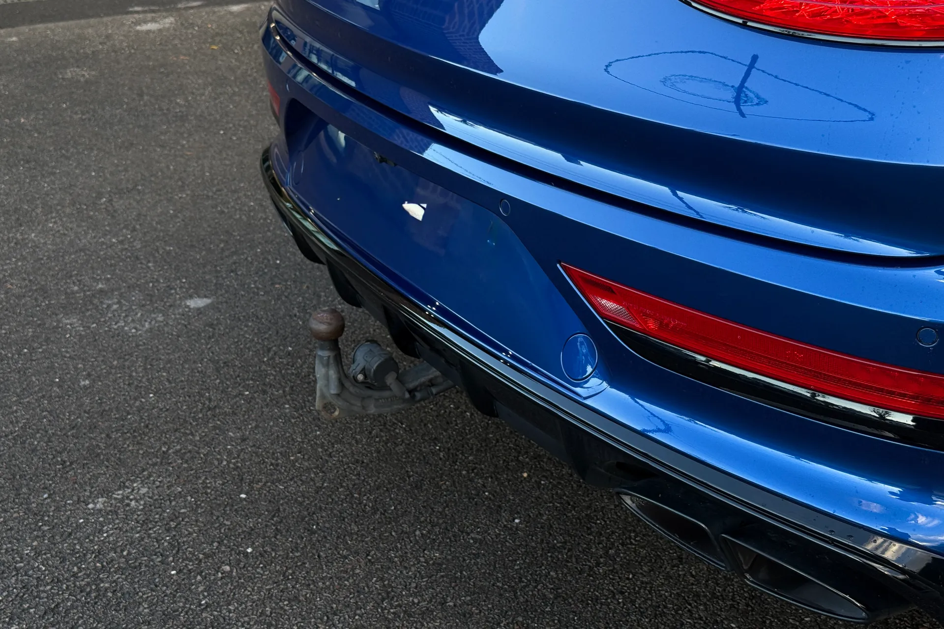 Bentley BENTAYGA thumbnail image number 33