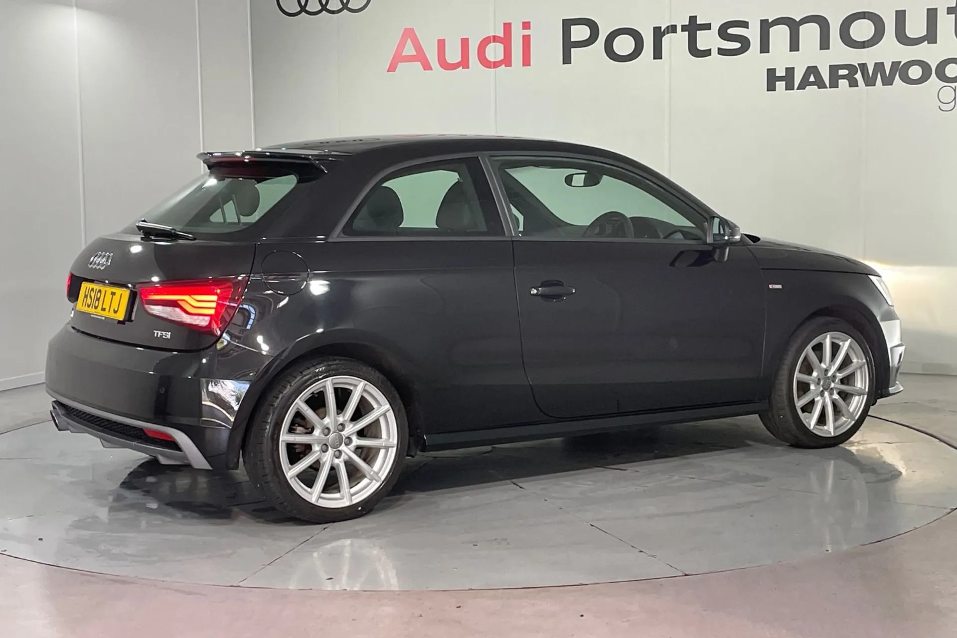 Audi A1 thumbnail image number 8
