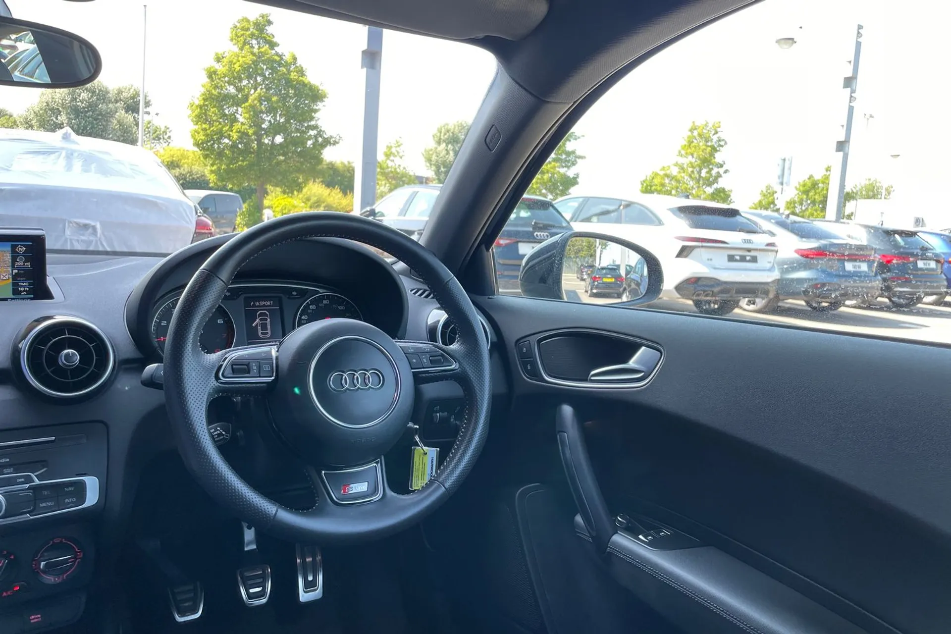 Audi A1 thumbnail image number 35