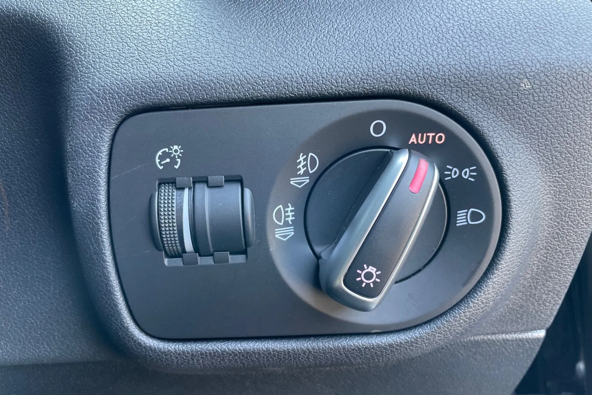 Audi A1 thumbnail image number 46