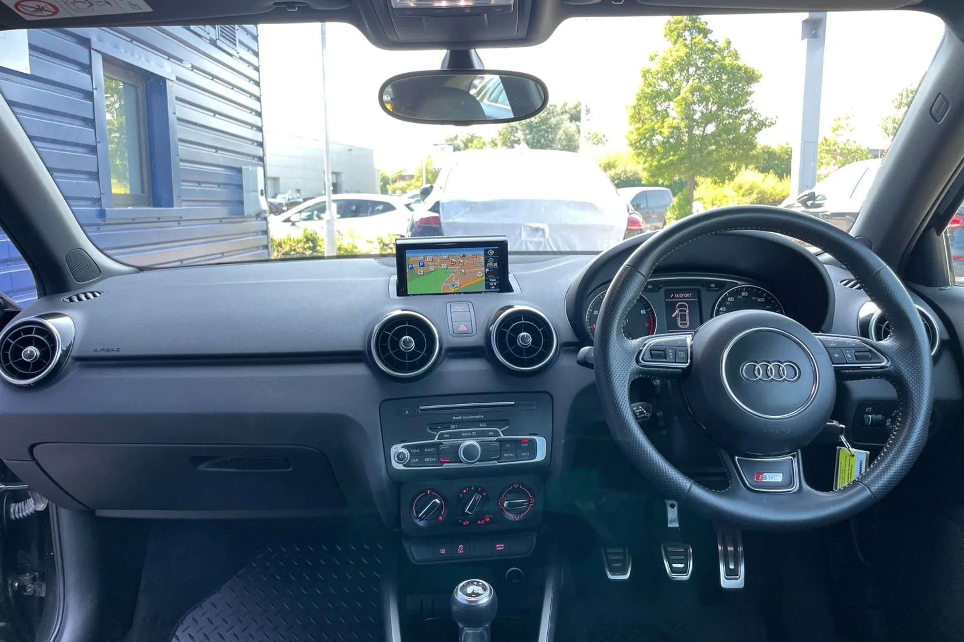 Audi A1 thumbnail image number 3