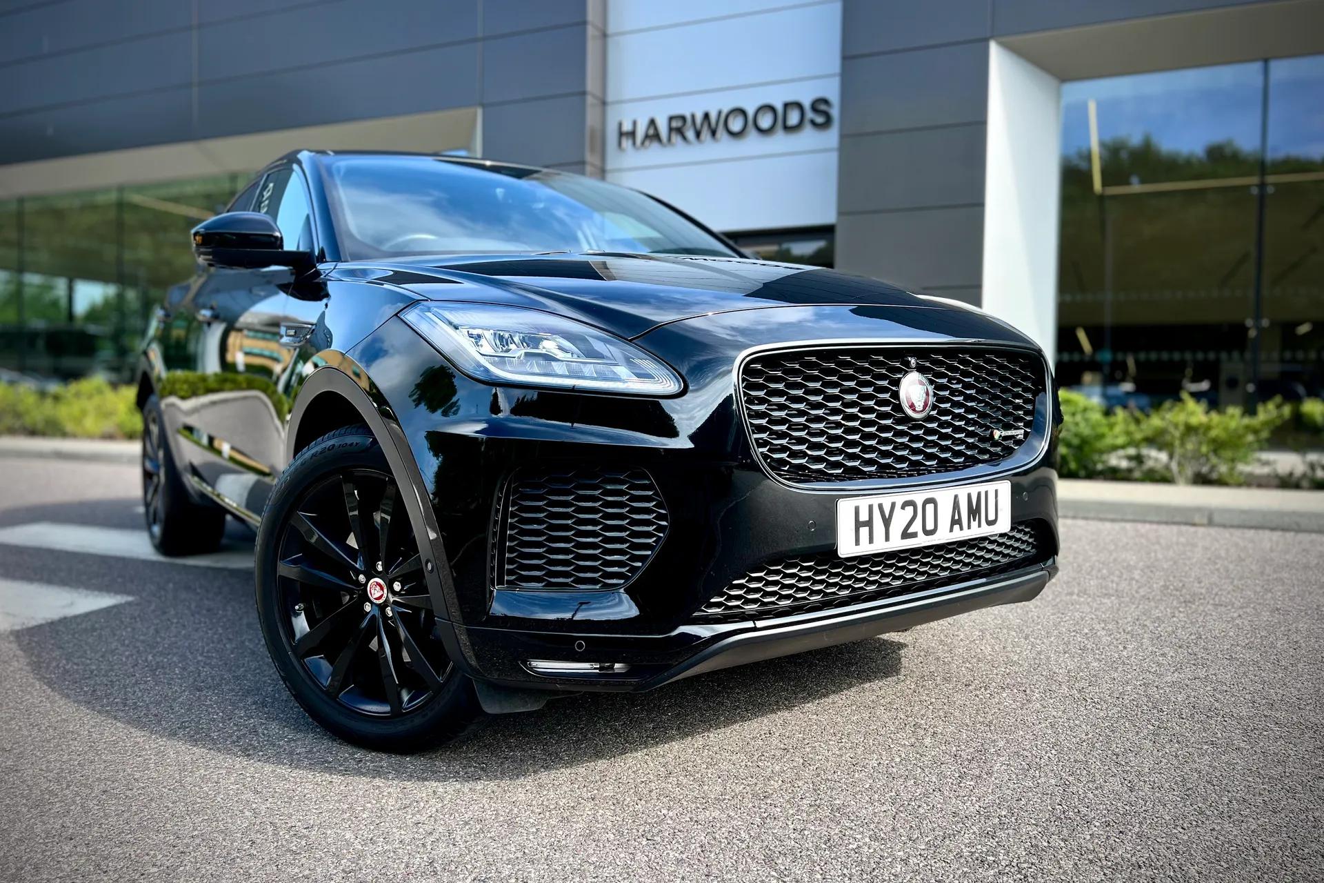 Jaguar E-PACE thumbnail image number 8