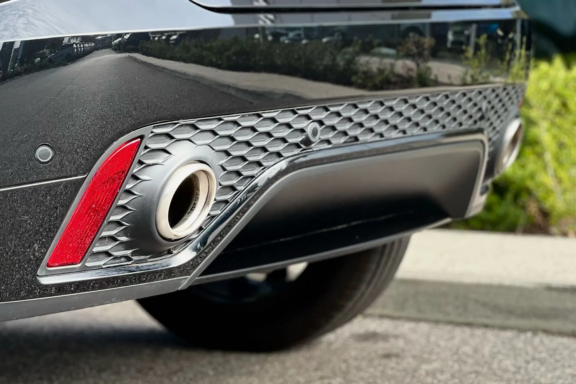 Jaguar E-PACE thumbnail image number 25