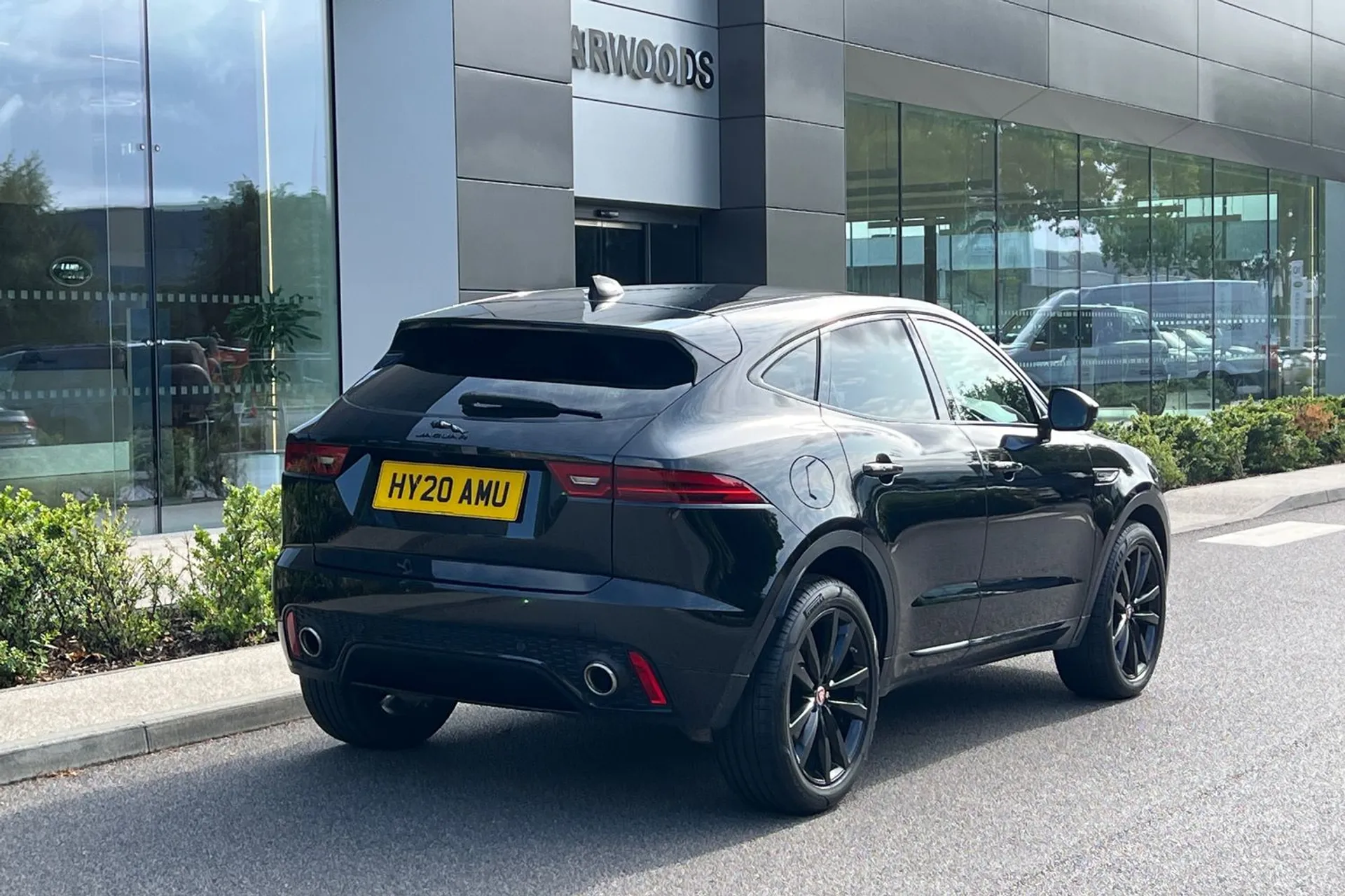 Jaguar E-PACE thumbnail image number 13