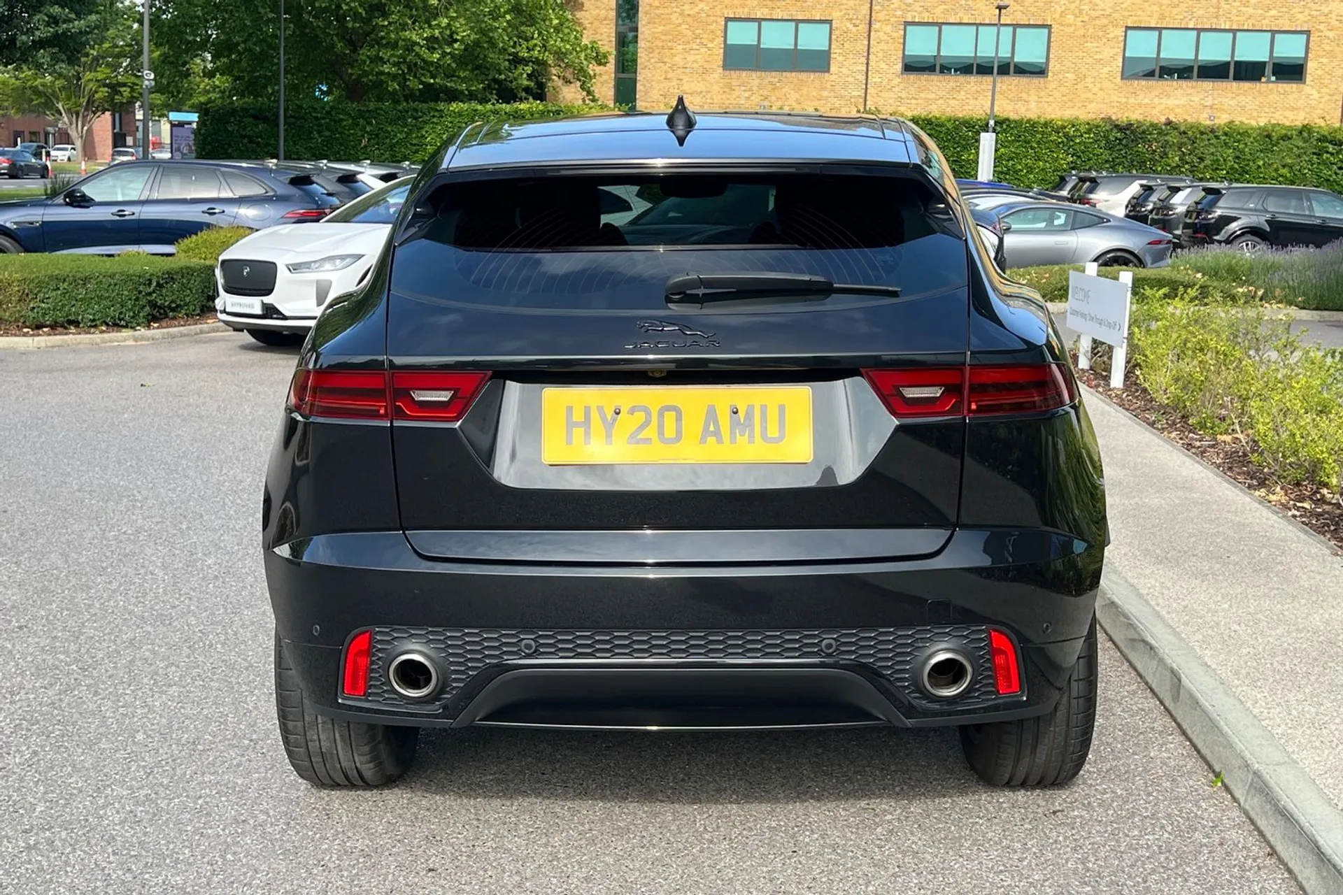 Jaguar E-PACE thumbnail image number 12