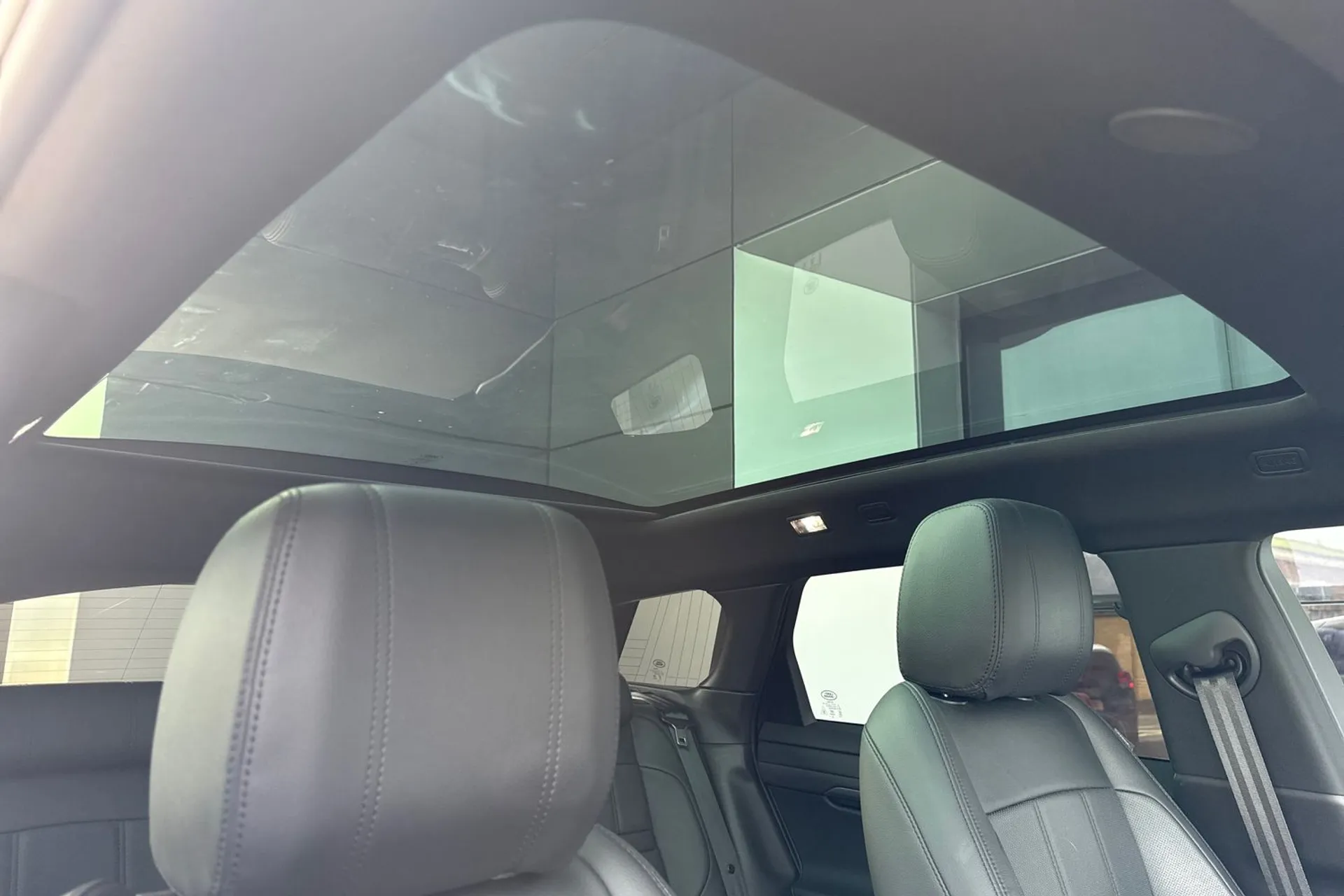 LAND ROVER RANGE ROVER EVOQUE thumbnail image number 9