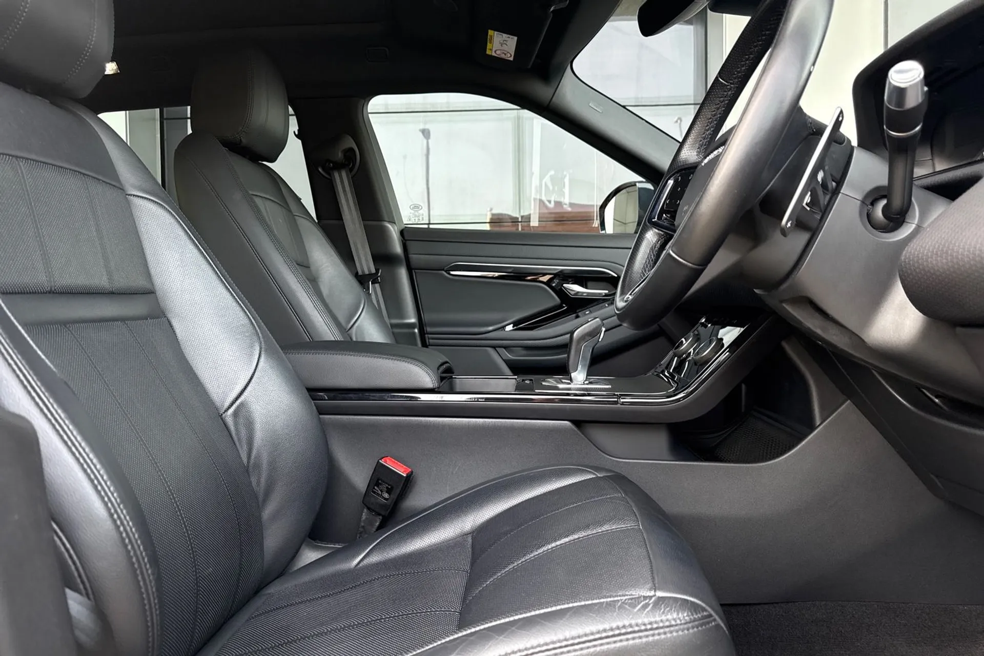 LAND ROVER RANGE ROVER EVOQUE thumbnail image number 20