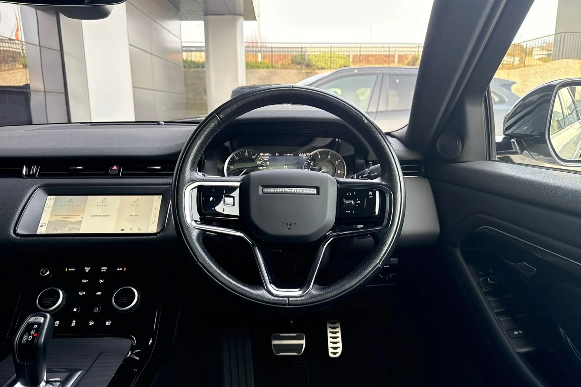 LAND ROVER RANGE ROVER EVOQUE thumbnail image number 43