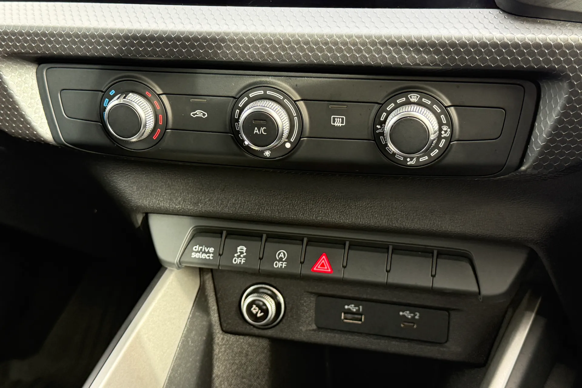 Audi A1 thumbnail image number 11