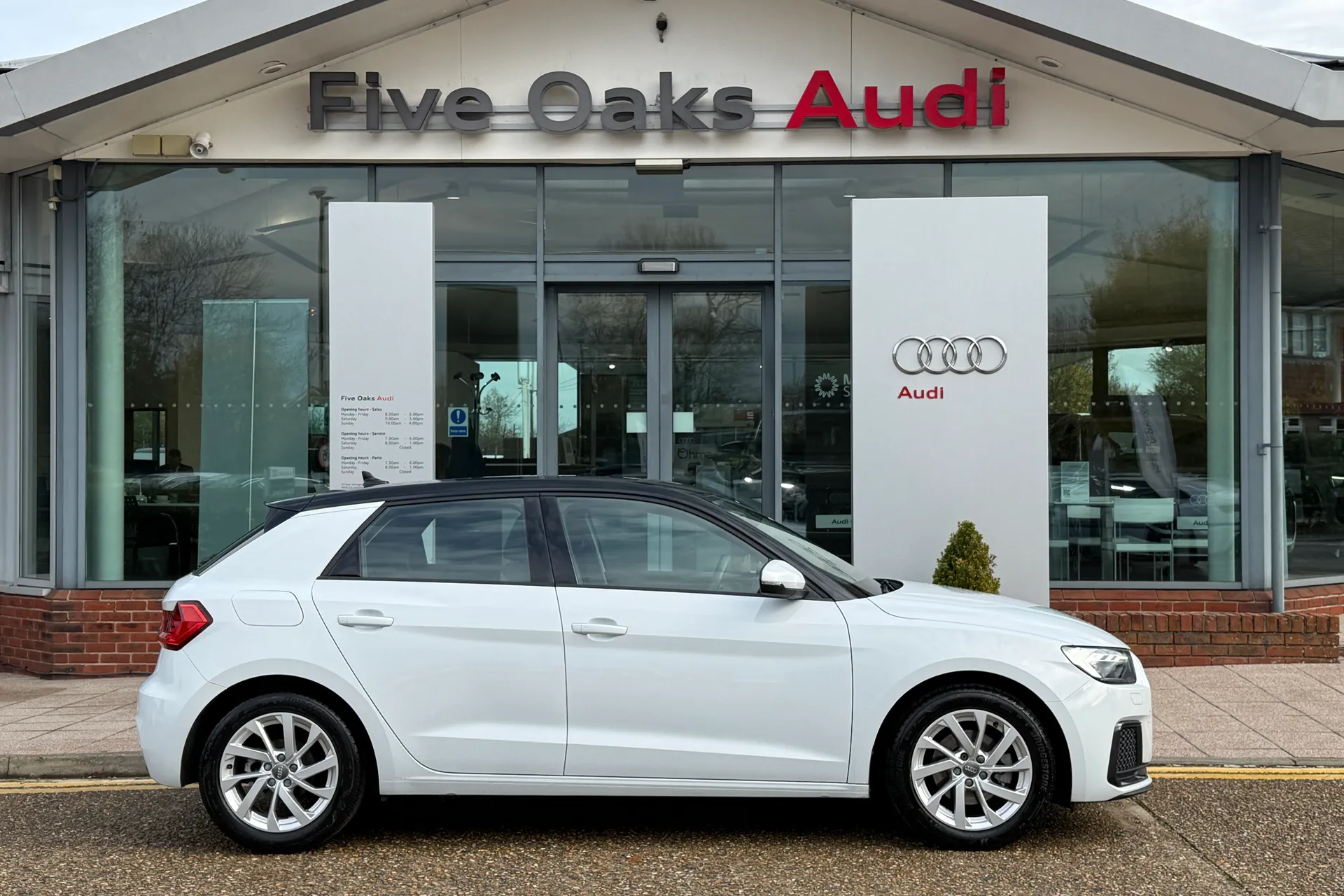 Audi A1 thumbnail image number 2