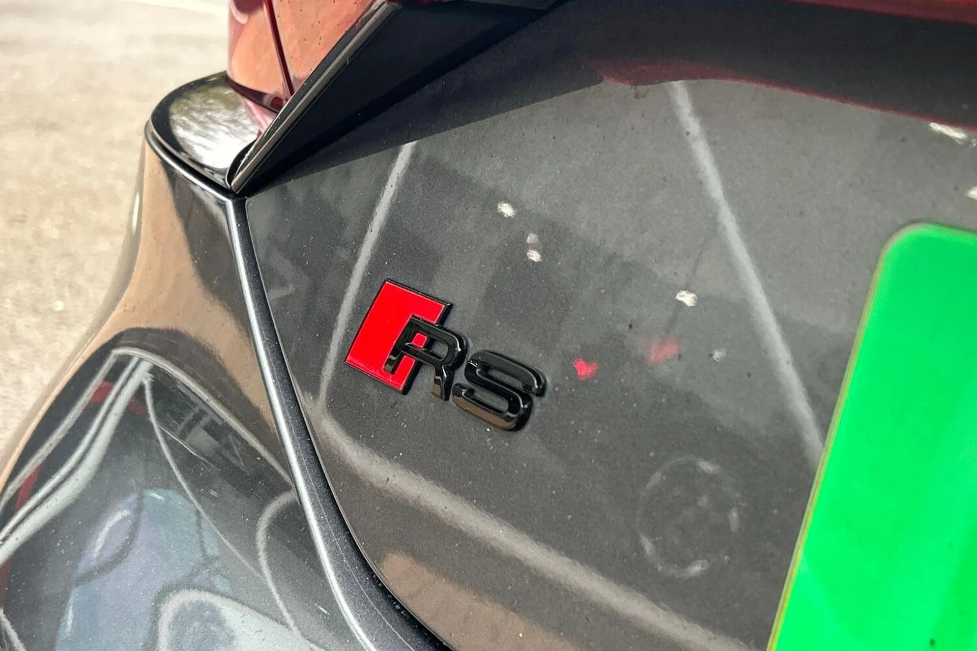 Audi RS e-tron GT thumbnail image number 18
