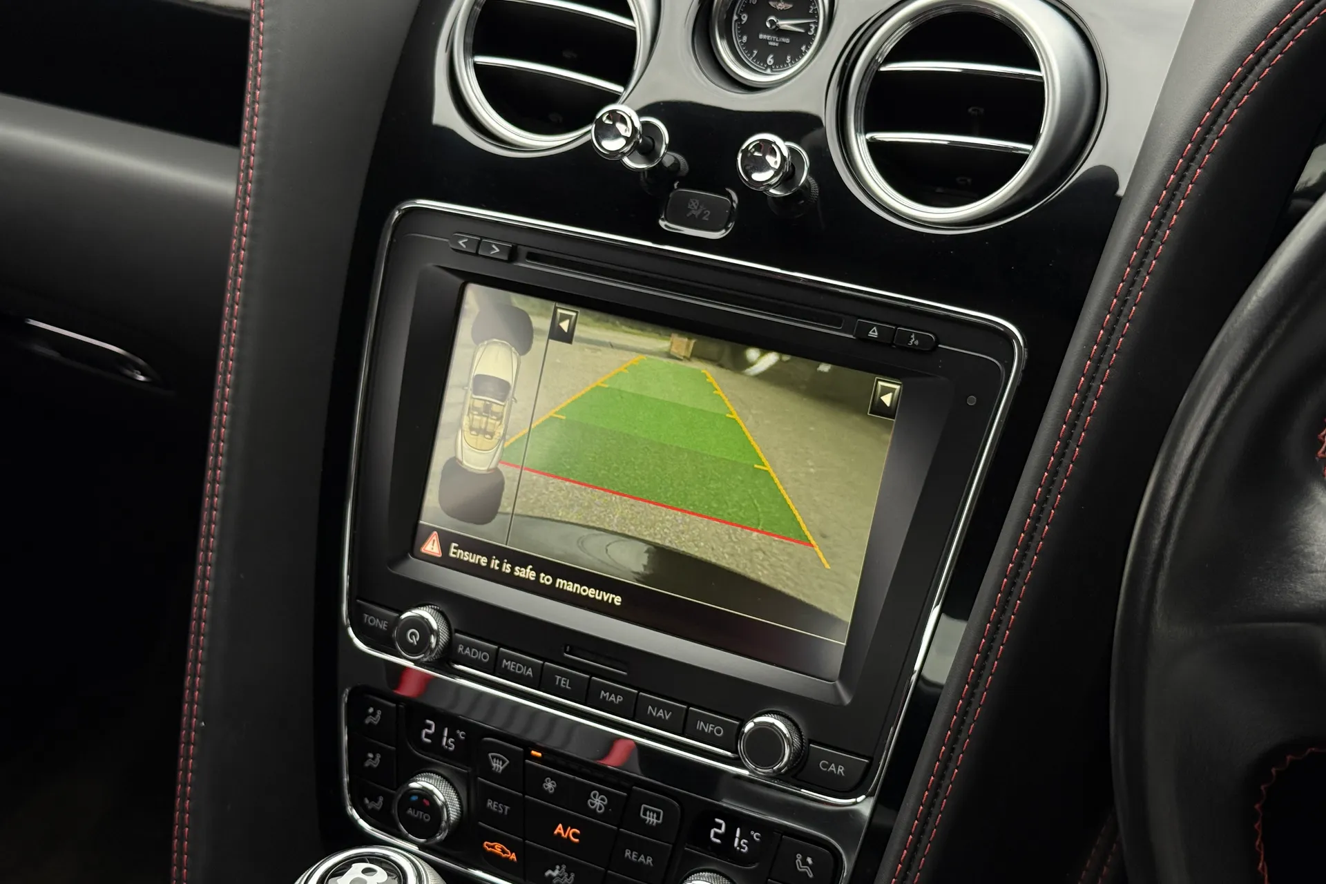 Bentley CONTINENTAL GTC thumbnail image number 45