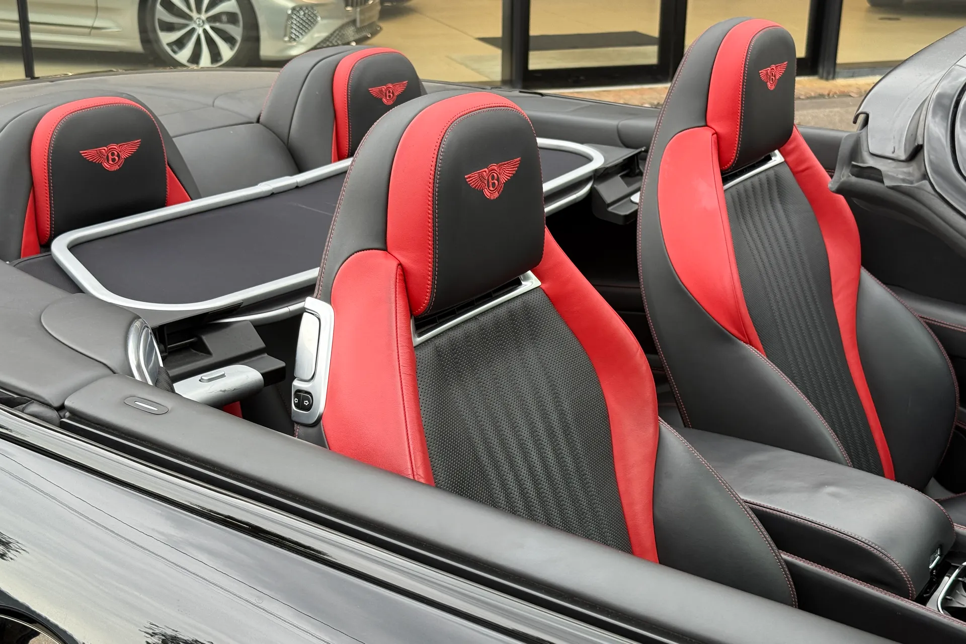 Bentley CONTINENTAL GTC thumbnail image number 5