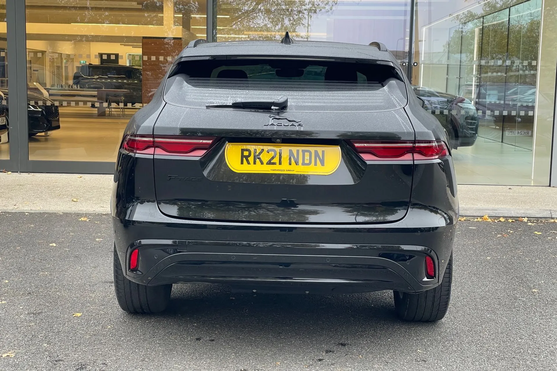 Jaguar F-PACE thumbnail image number 8