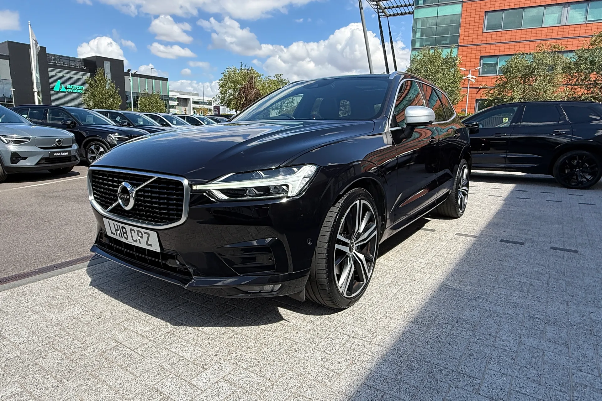 Volvo XC60 thumbnail image number 12