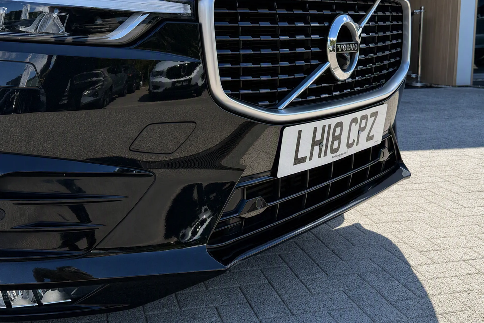 Volvo XC60 thumbnail image number 7