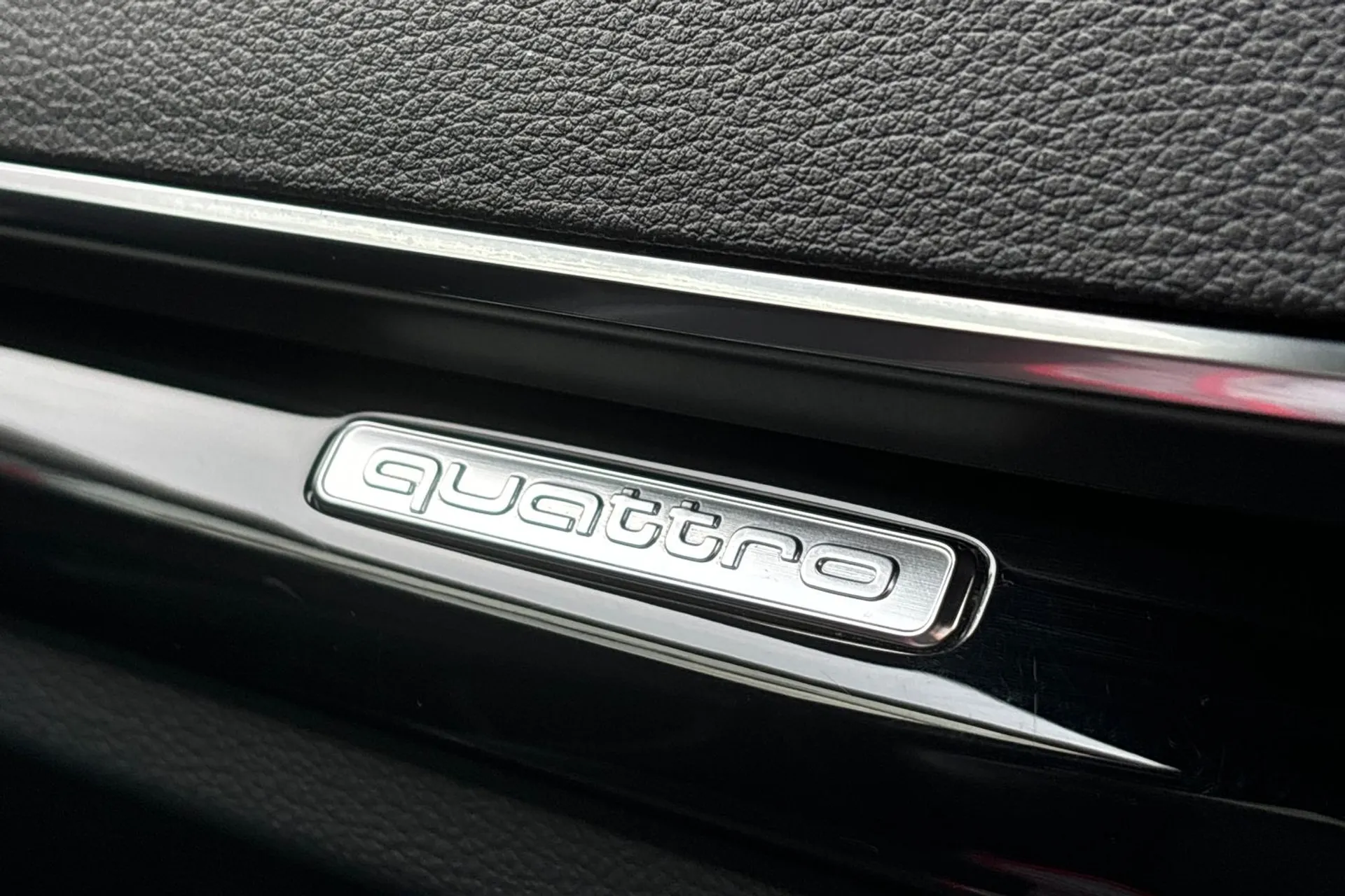 Audi Q5 thumbnail image number 46