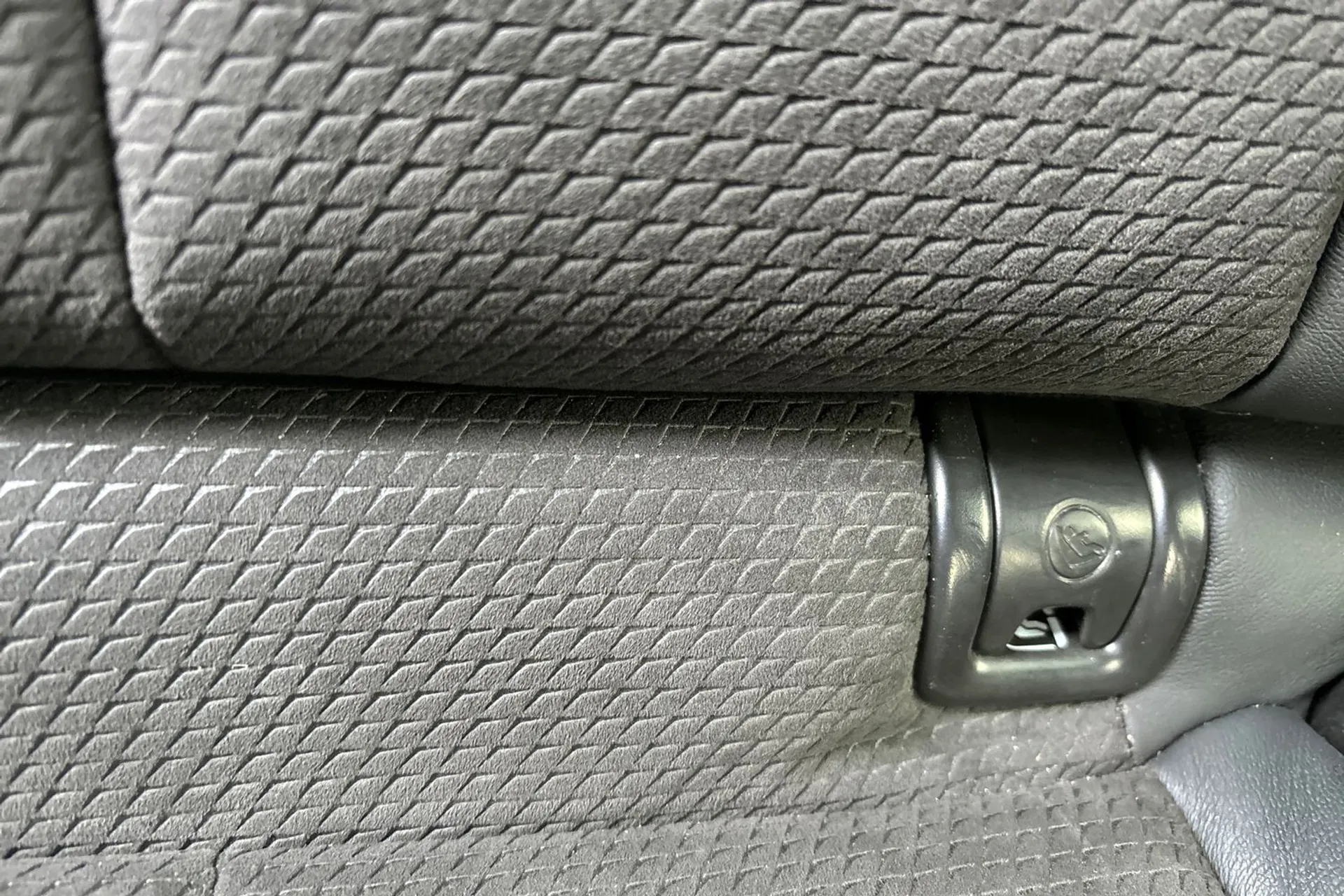 Audi Q5 thumbnail image number 24