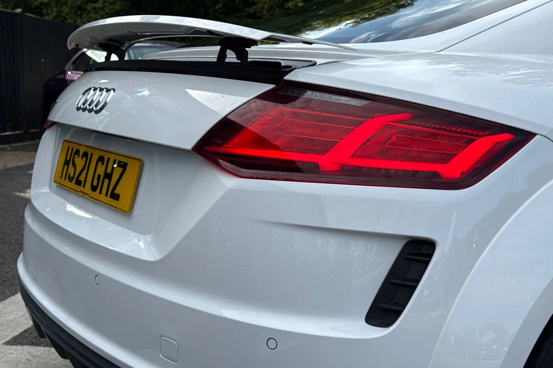 Audi TT thumbnail image number 27