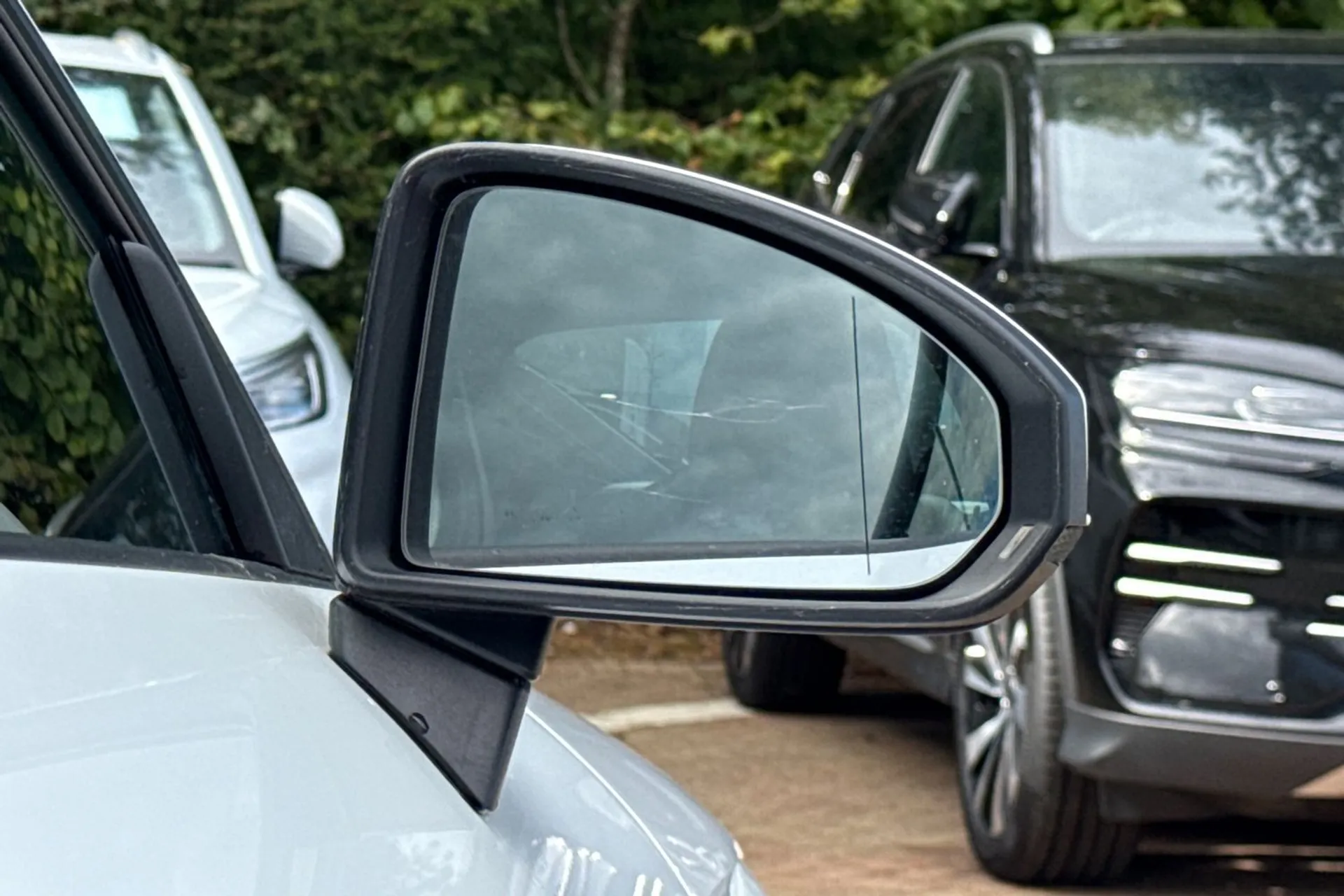 Audi TT thumbnail image number 57