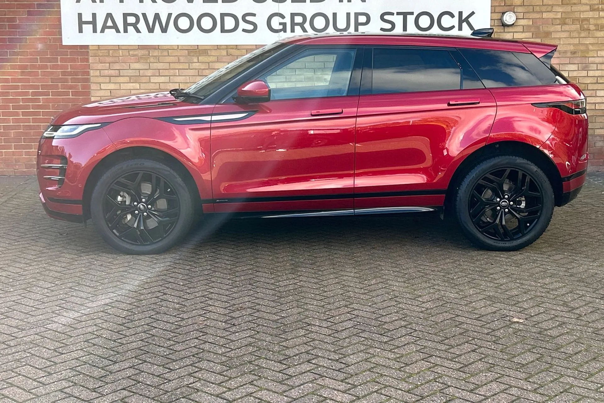 LAND ROVER RANGE ROVER EVOQUE thumbnail image number 15