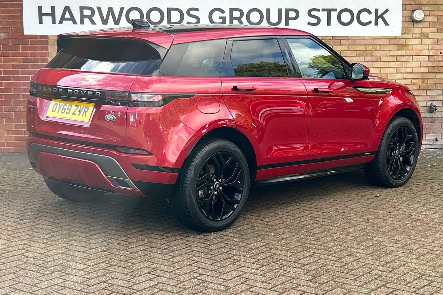 Used 2019 LAND ROVER RANGE ROVER EVOQUE RDynamic HSE OY69ZVR