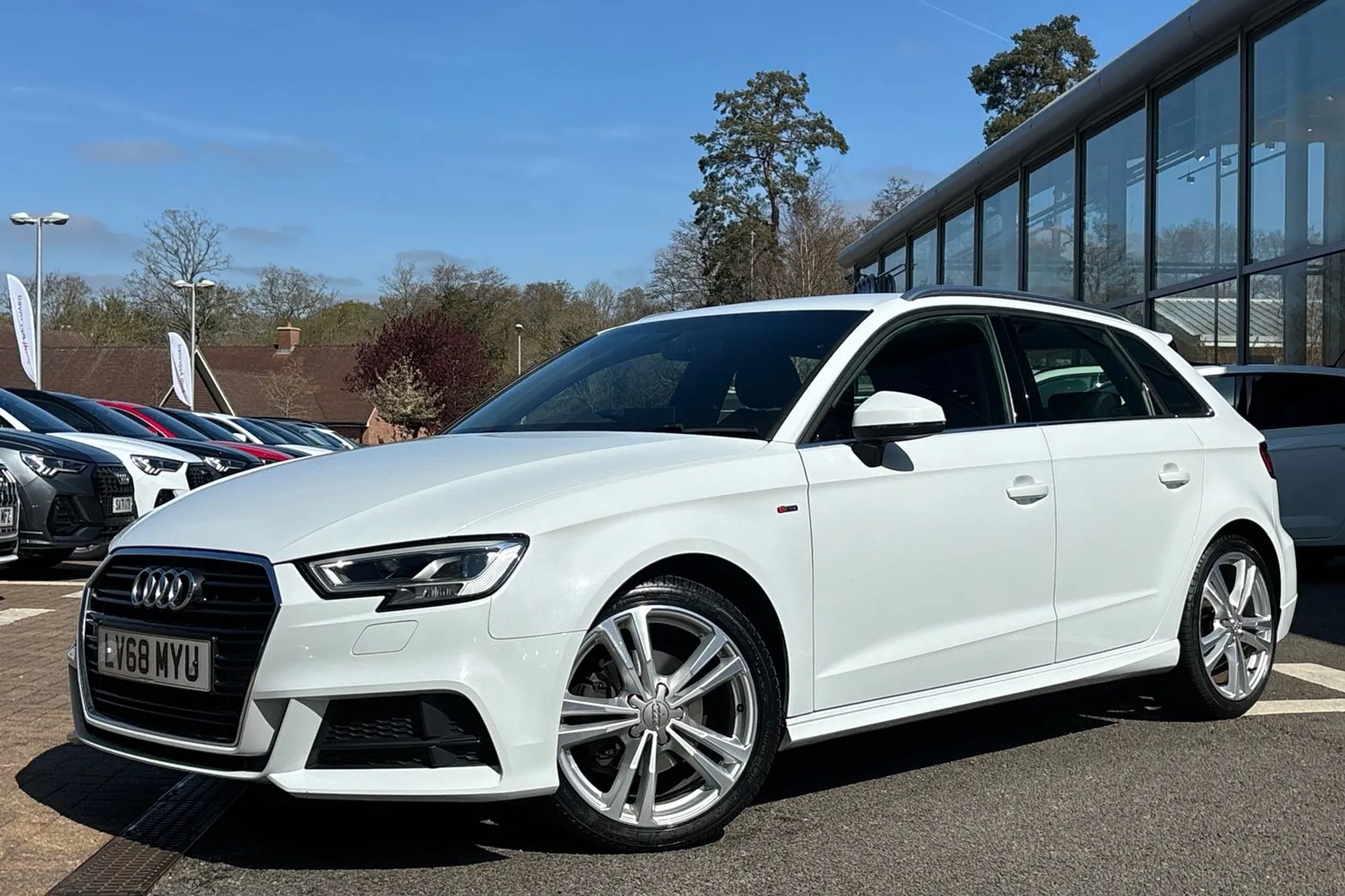 Audi A3 thumbnail image number 11
