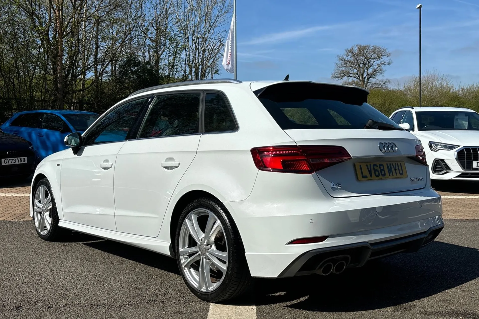 Audi A3 thumbnail image number 9
