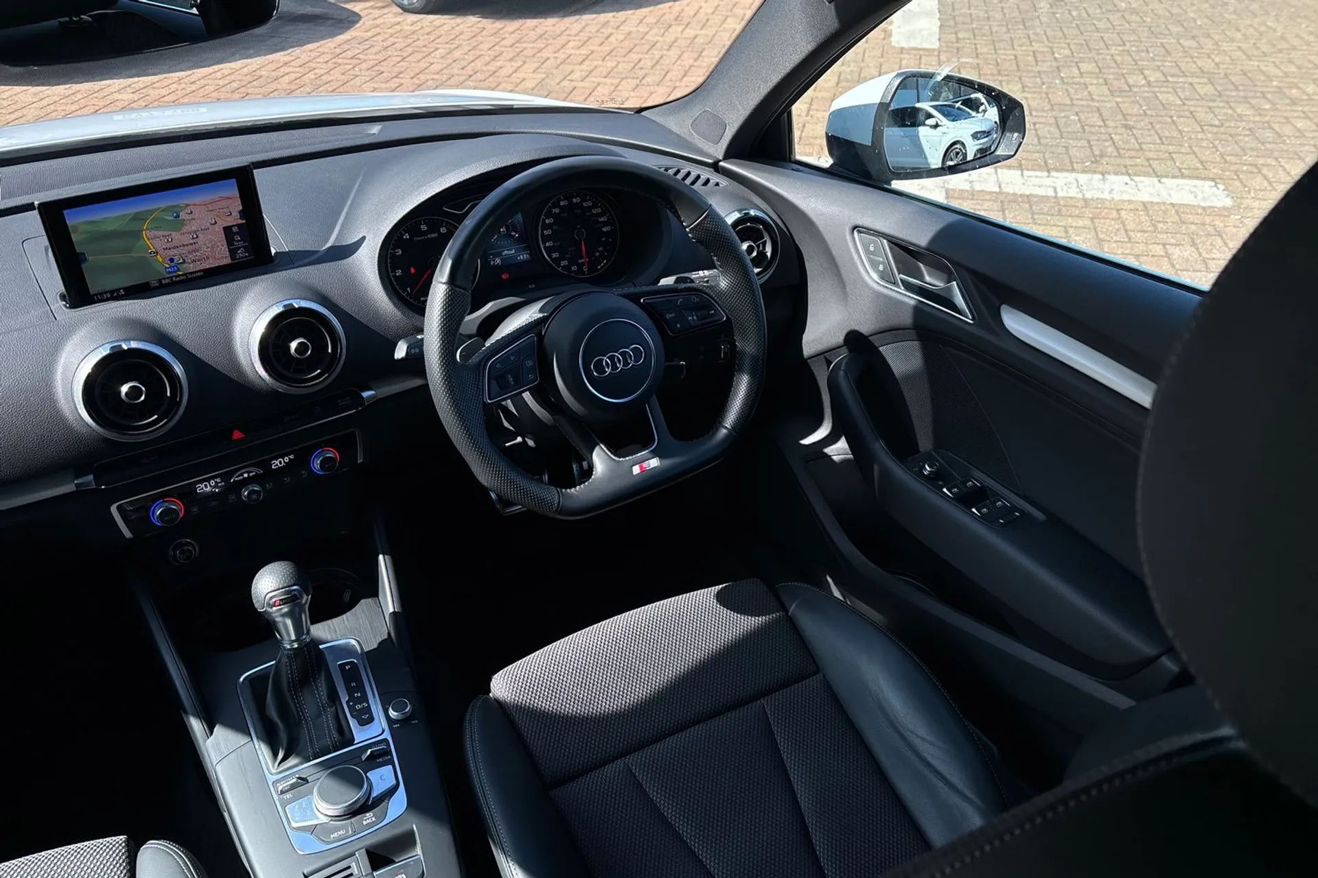 Audi A3 thumbnail image number 34