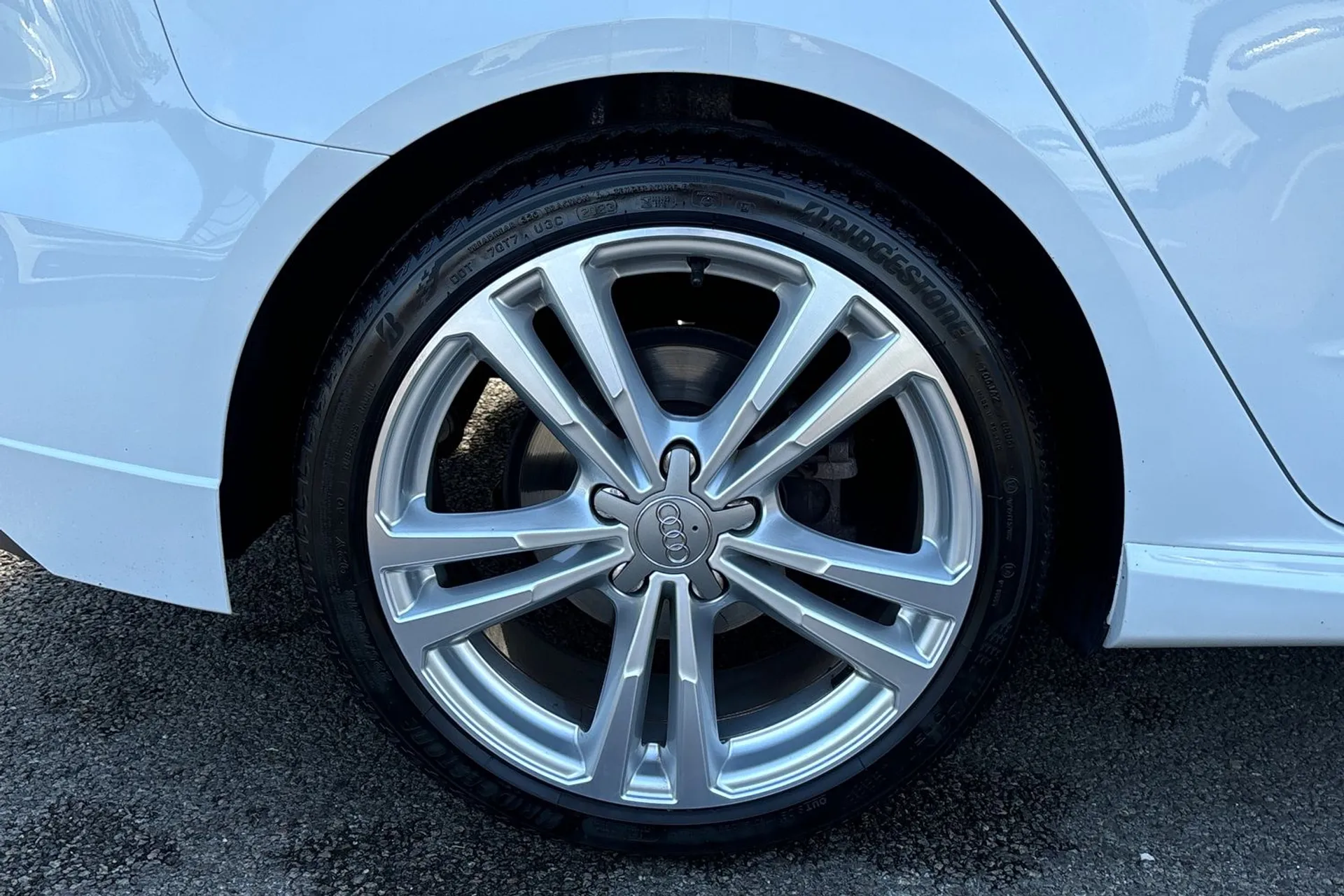 Audi A3 thumbnail image number 13