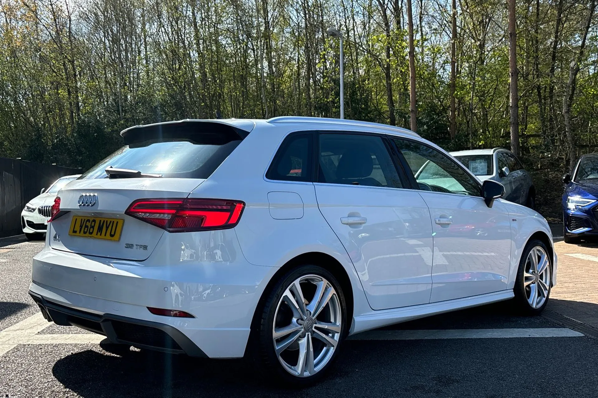 Audi A3 thumbnail image number 7