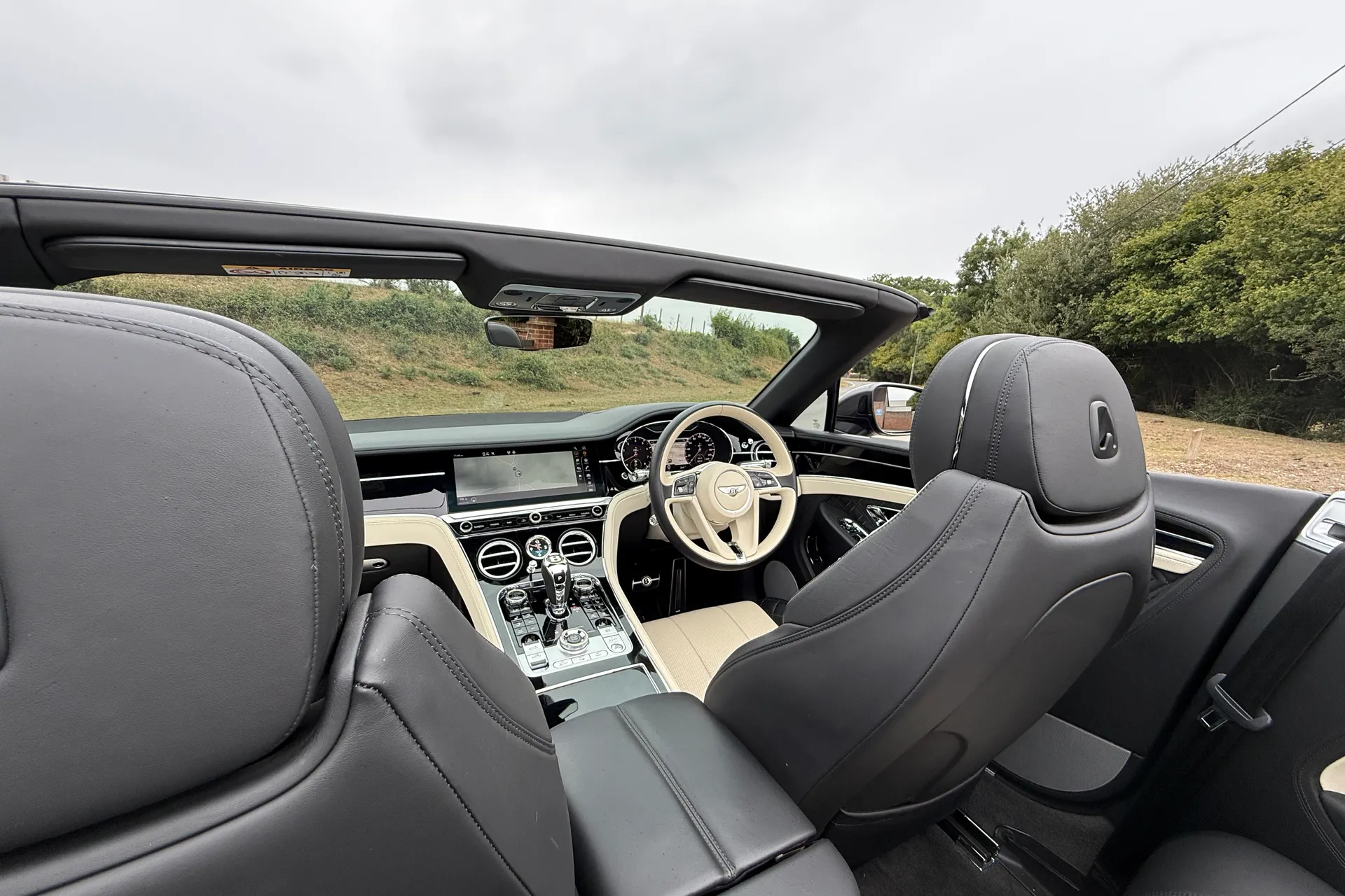 Bentley CONTINENTAL thumbnail image number 20