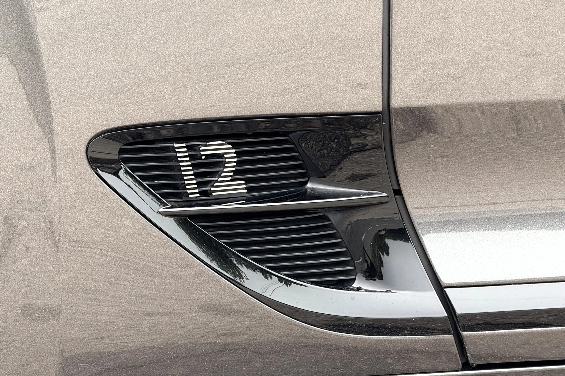 Bentley CONTINENTAL thumbnail image number 12