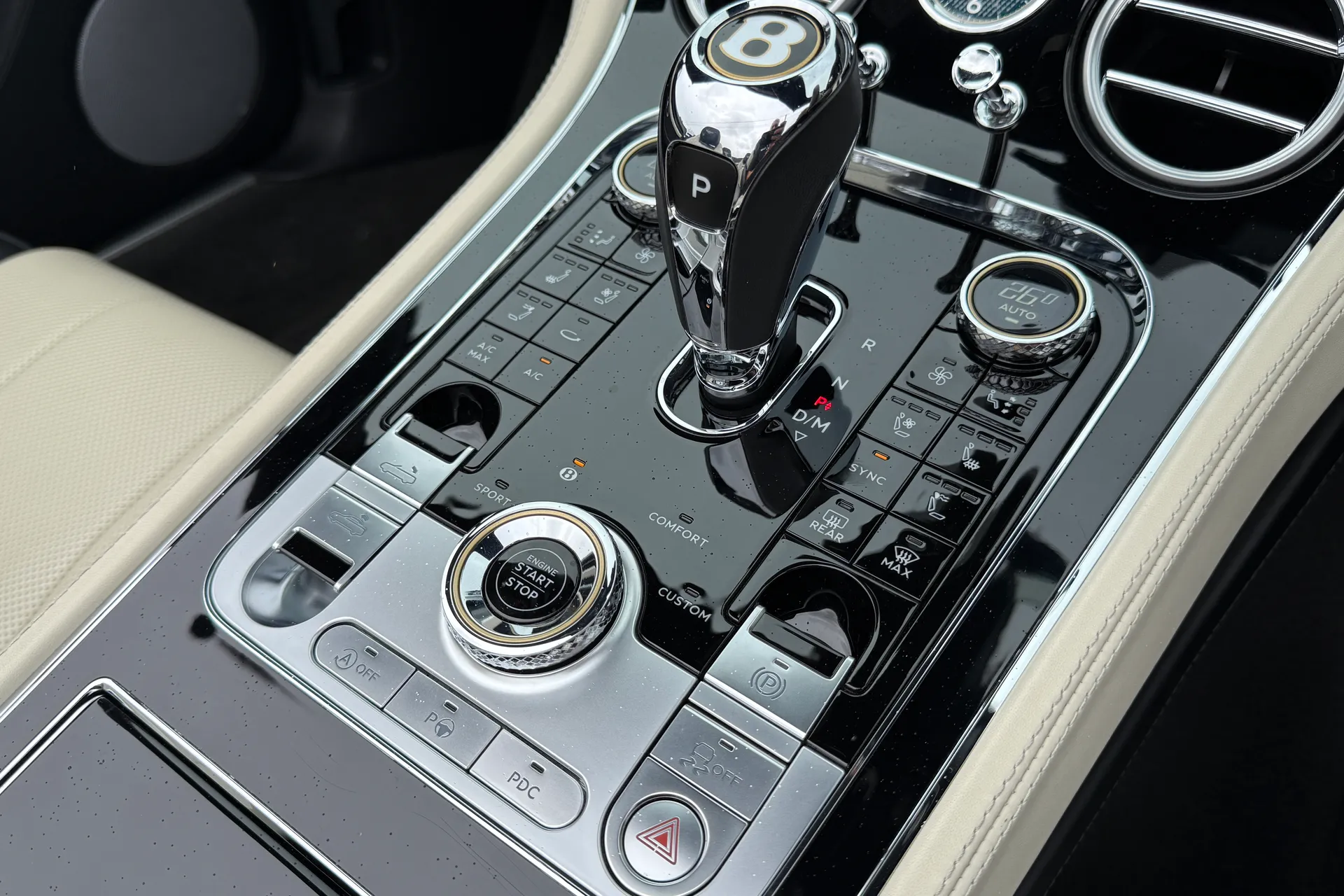 Bentley CONTINENTAL thumbnail image number 24