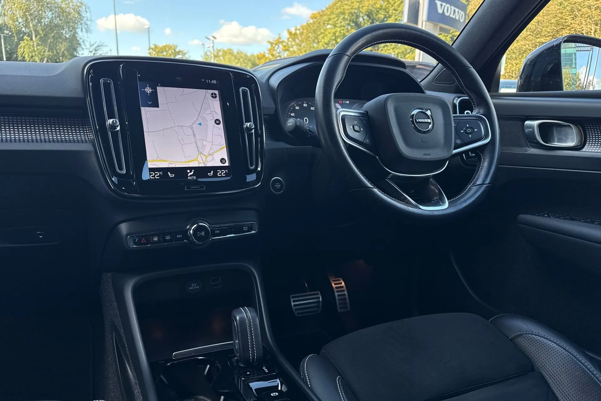 Volvo XC40 thumbnail image number 34